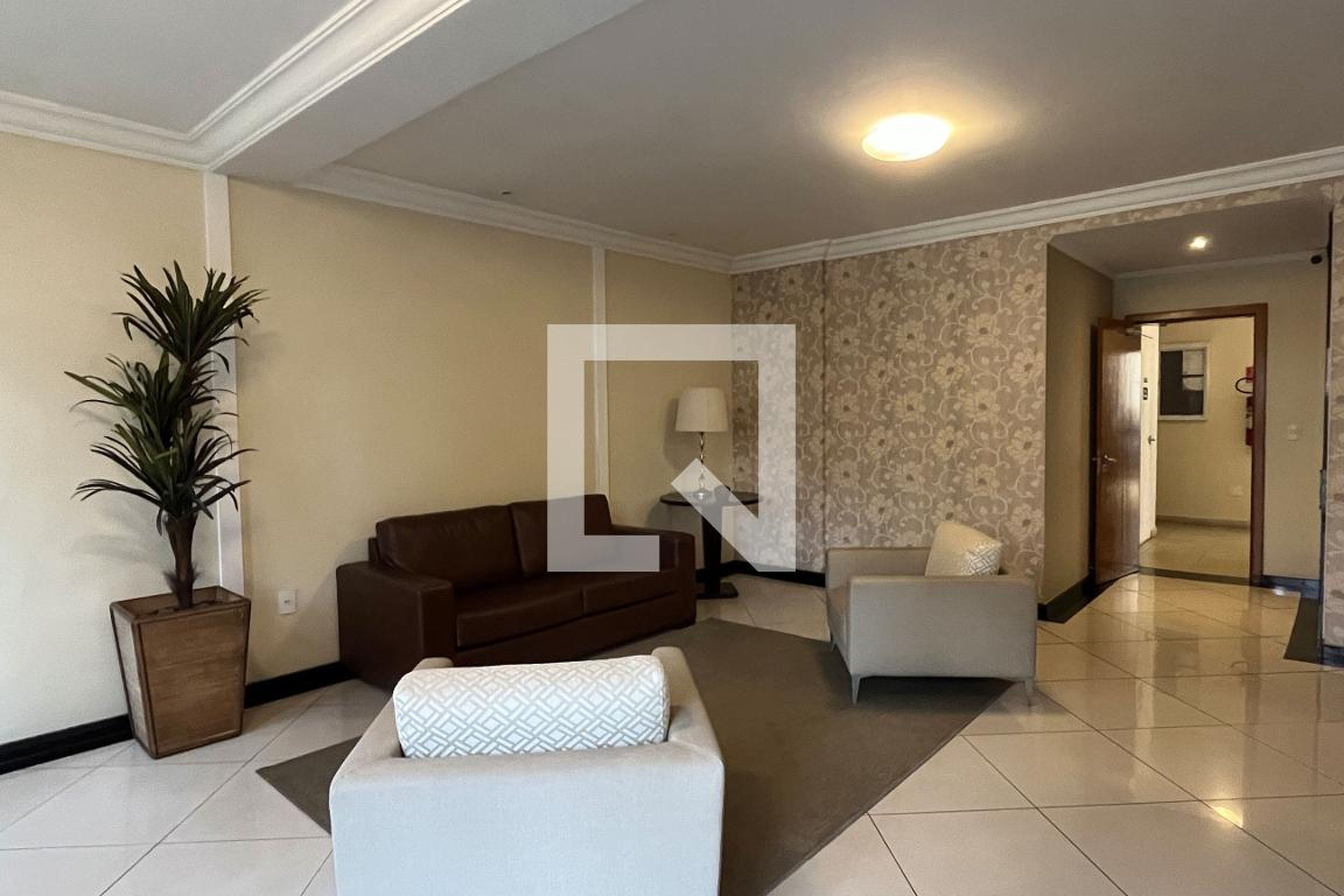 Hall de entrada - Edifício Visconde de Embaré