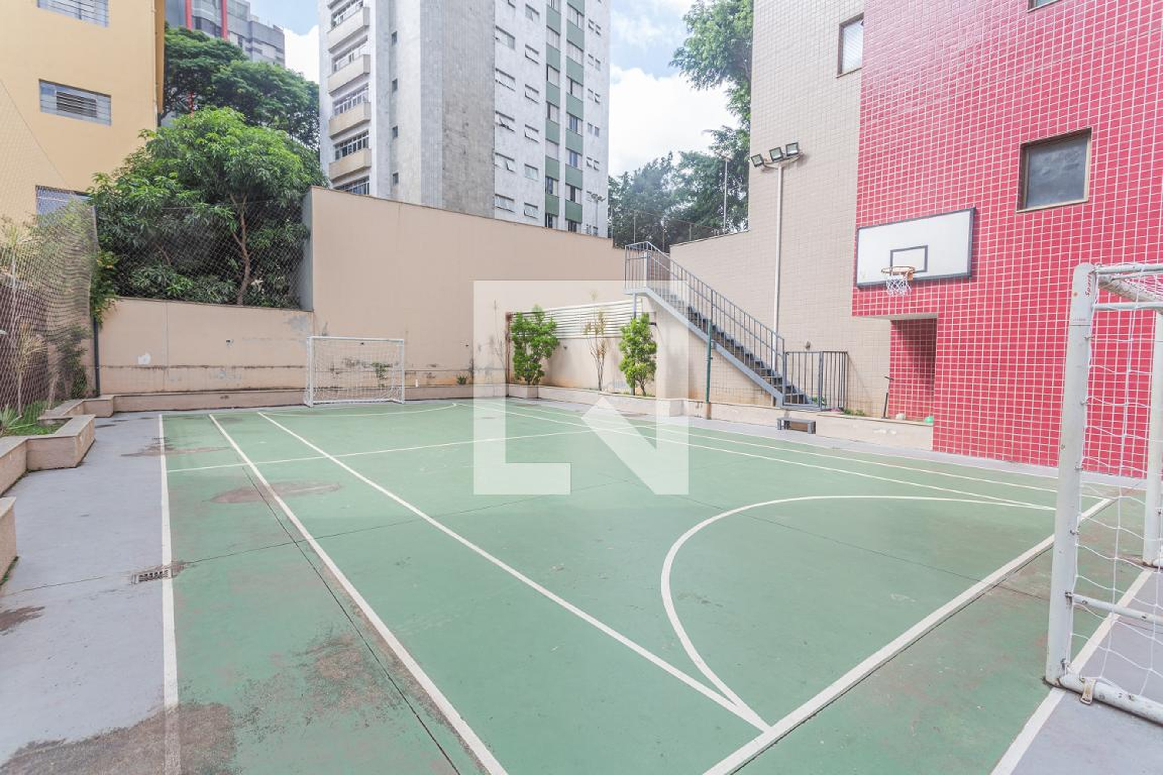 Quadra Esportiva - Edifício Residencial Montserrat