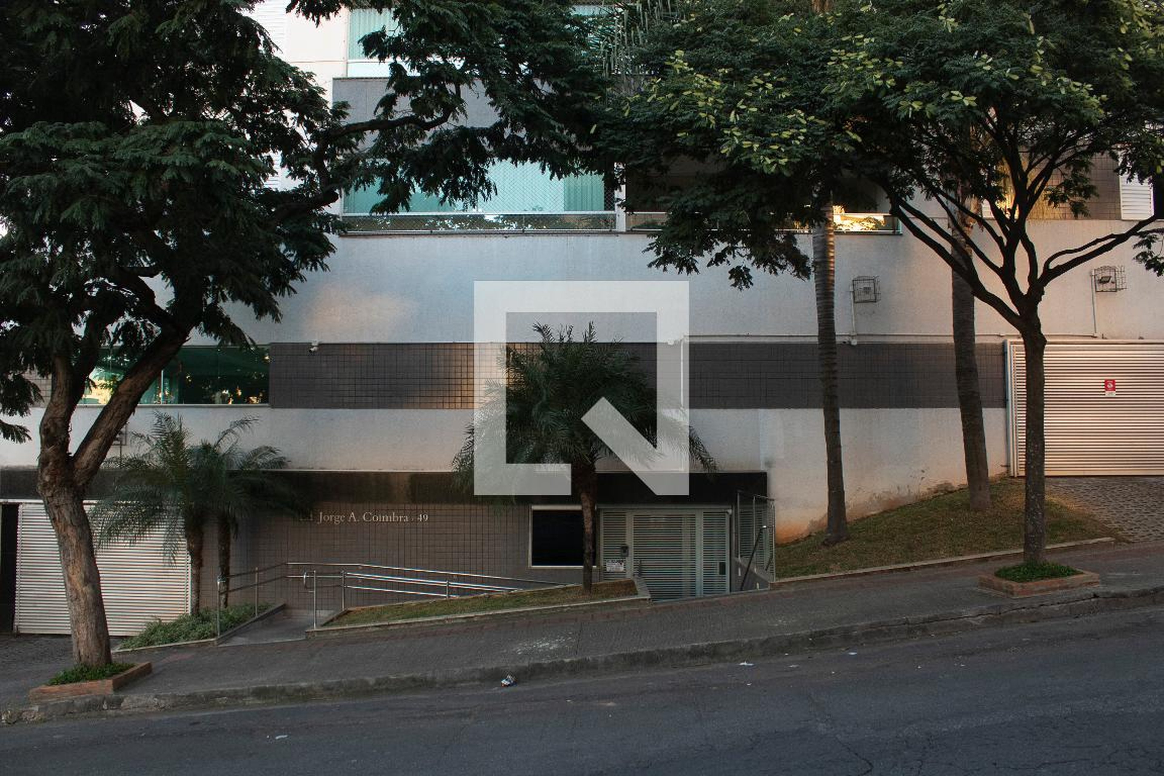 Fachada Edifício Jorge A. Coimbra