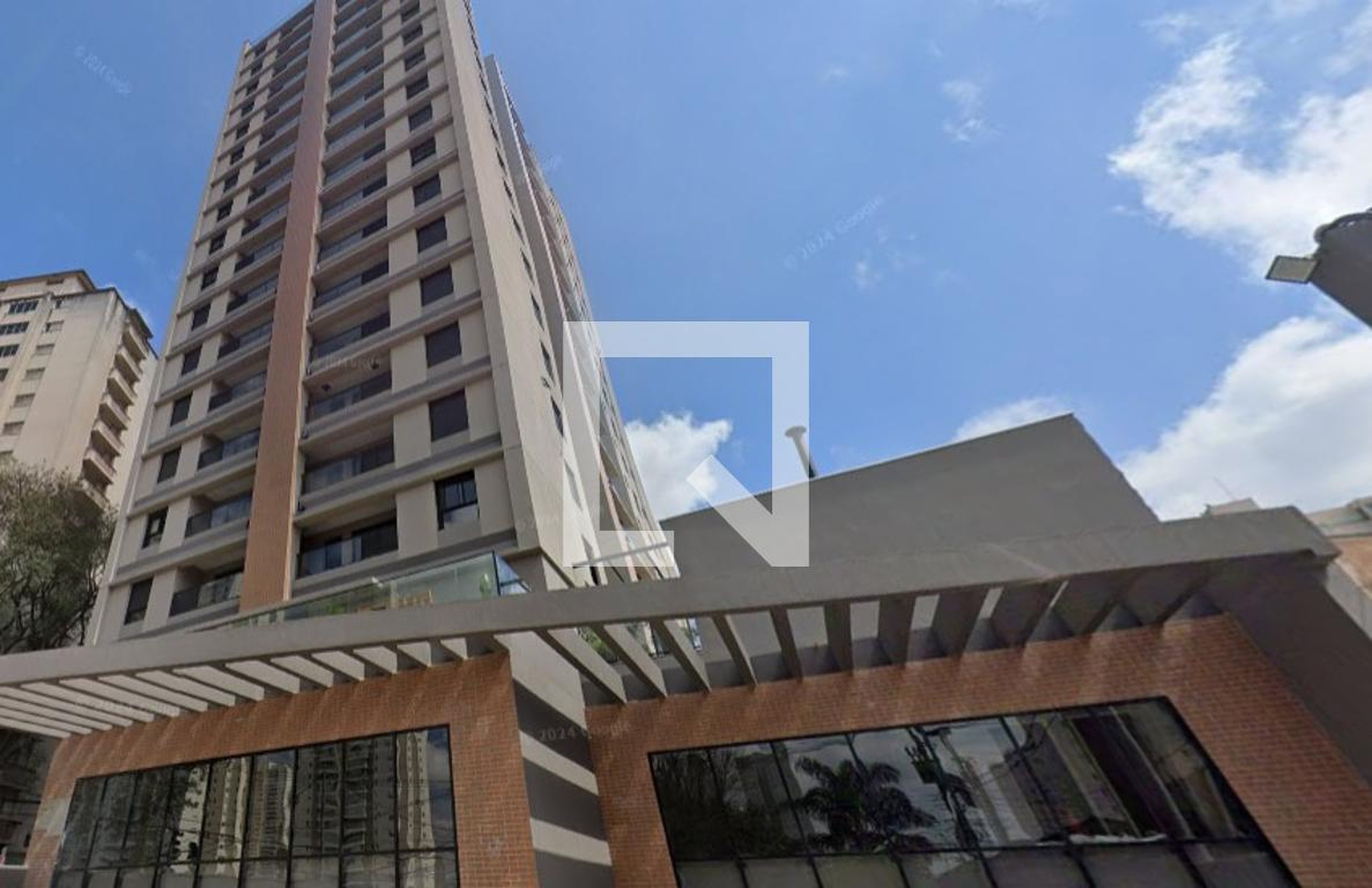 Fachada Condomínio em Rua Kara, 886