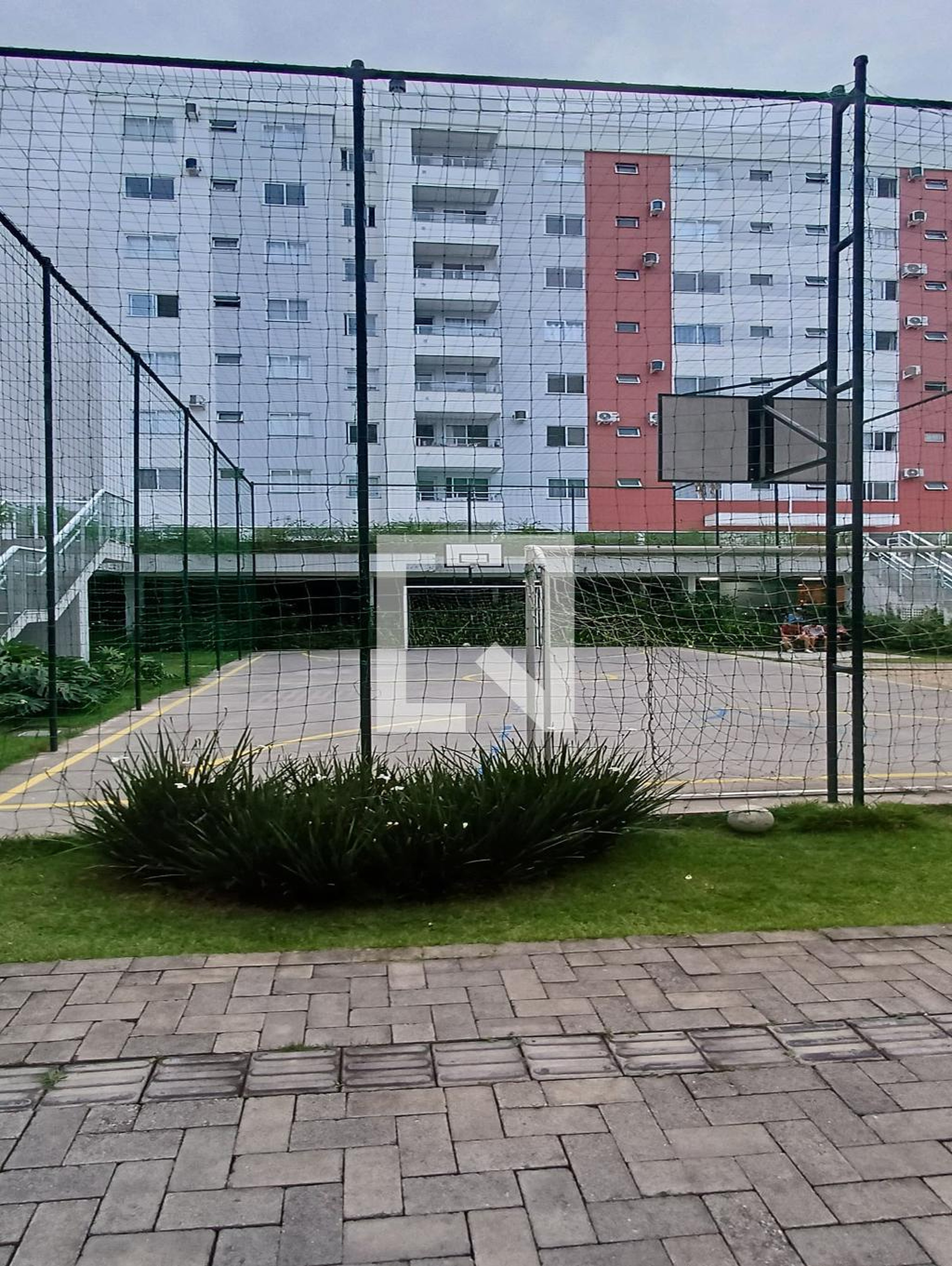 Quadra Esportiva - Parque das Flores