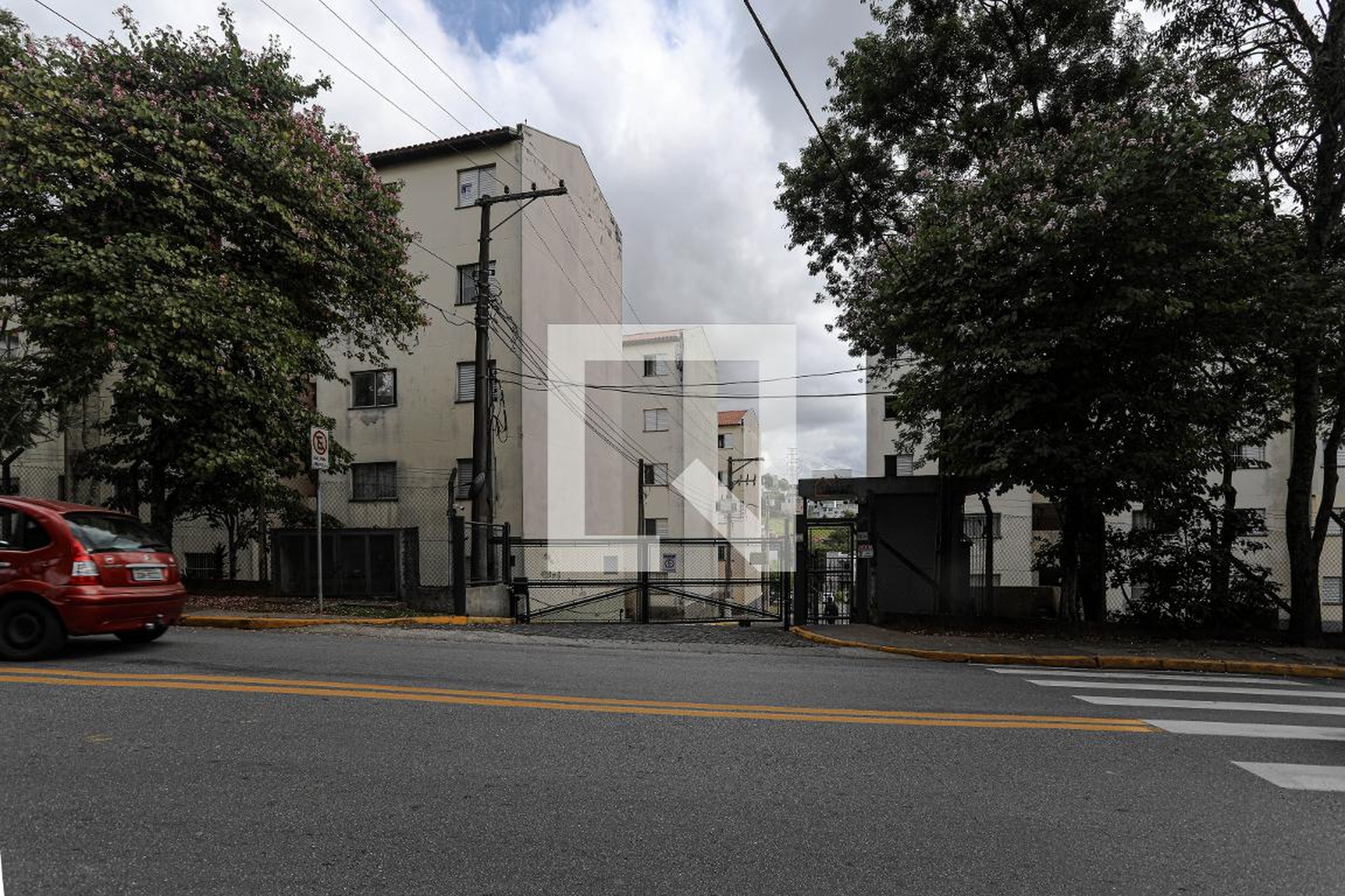 Fachada Condomínio Uirapuru