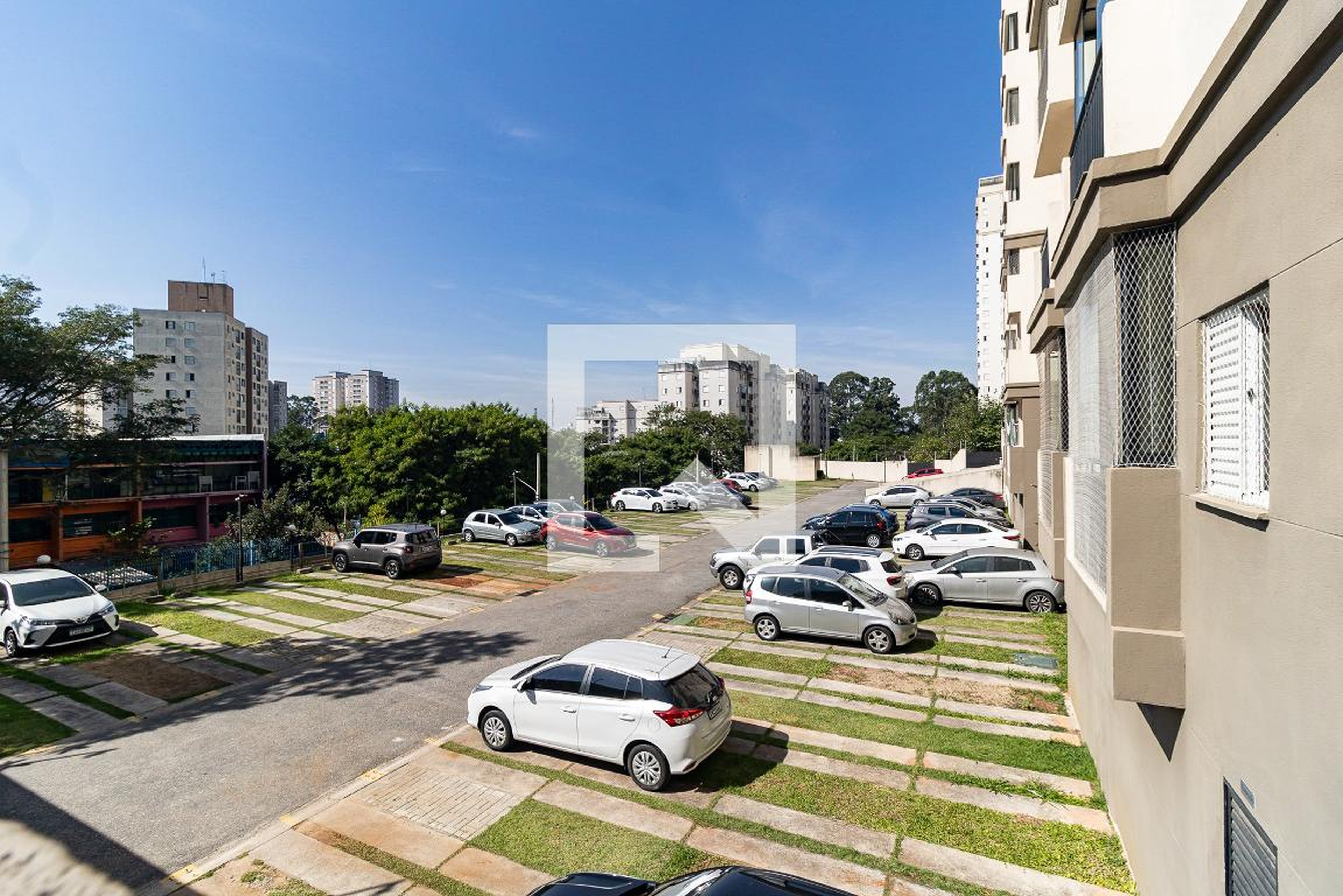 Estacionamento - Azaleia