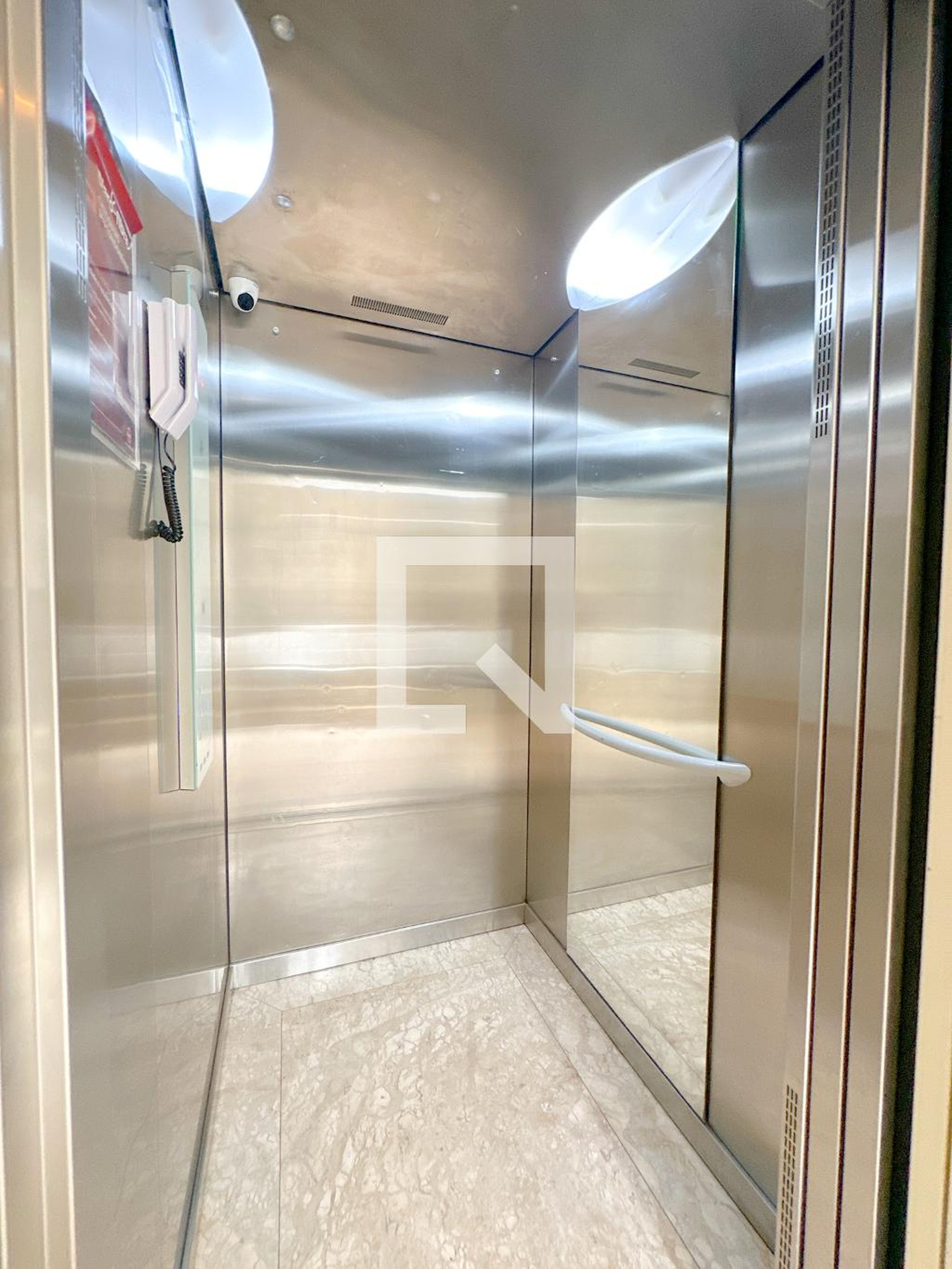 Elevador - Brisas de Jurere