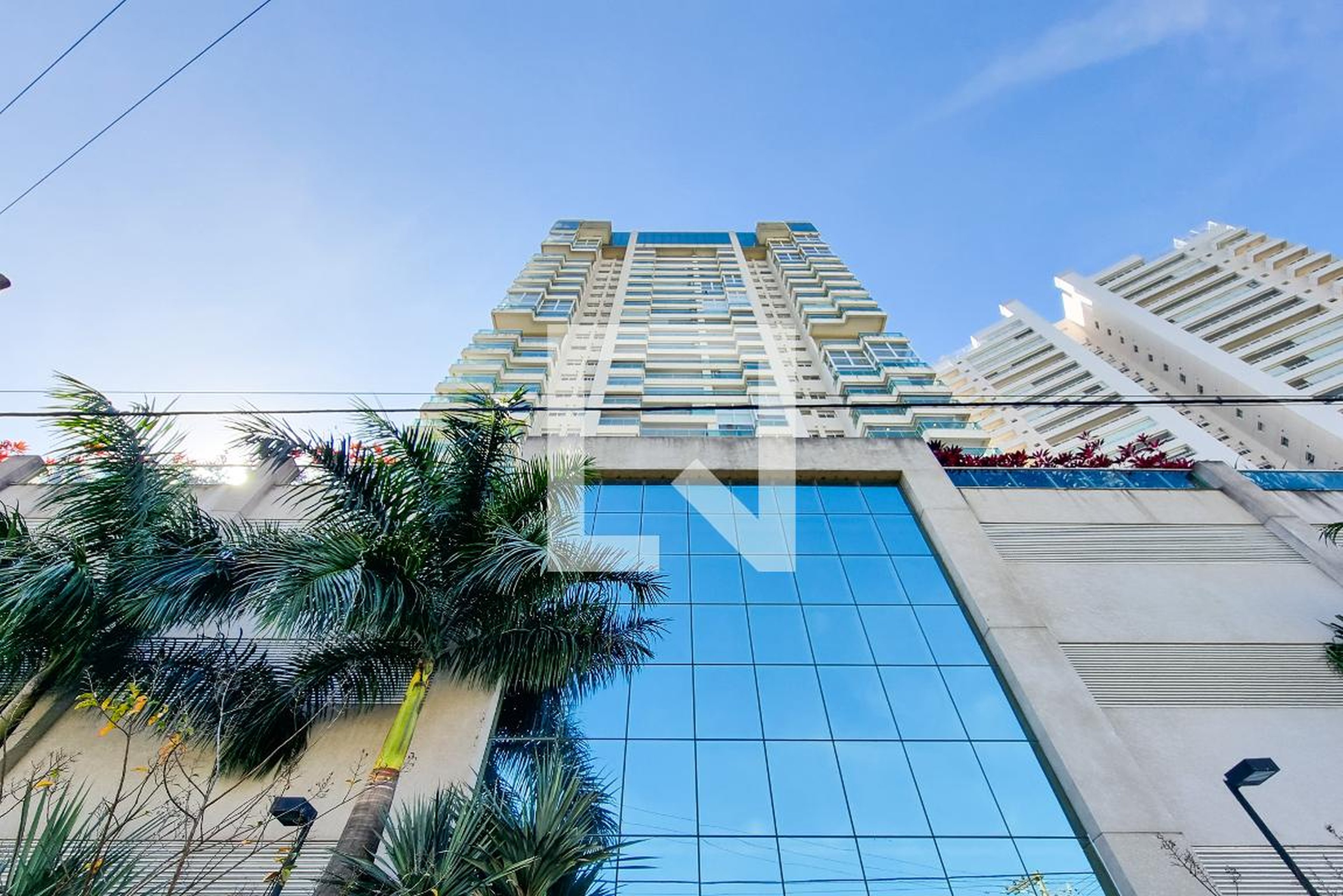 Fachada Condomínio Icon