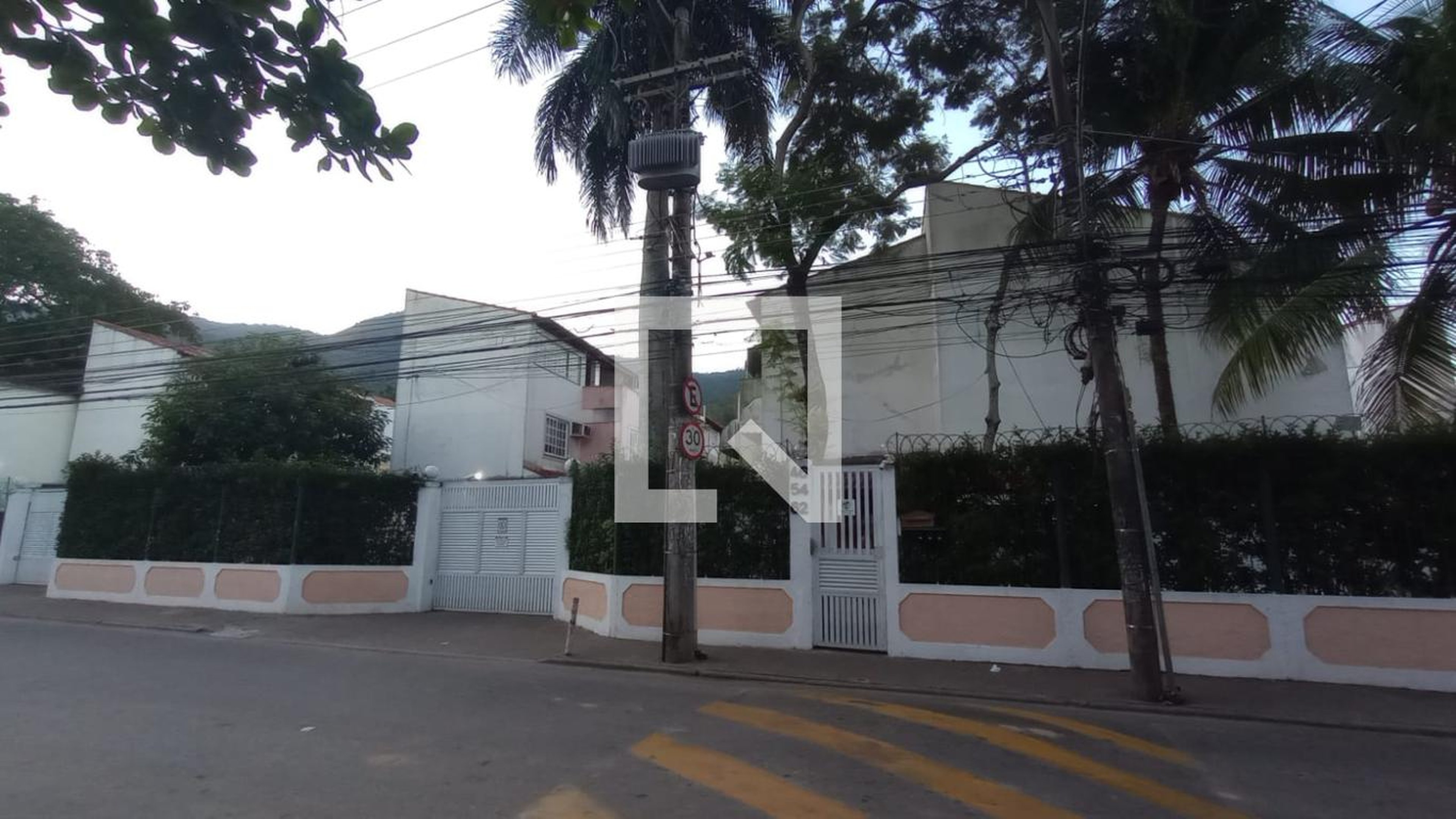 Fachada Condomínio Vivendas São Joaquim