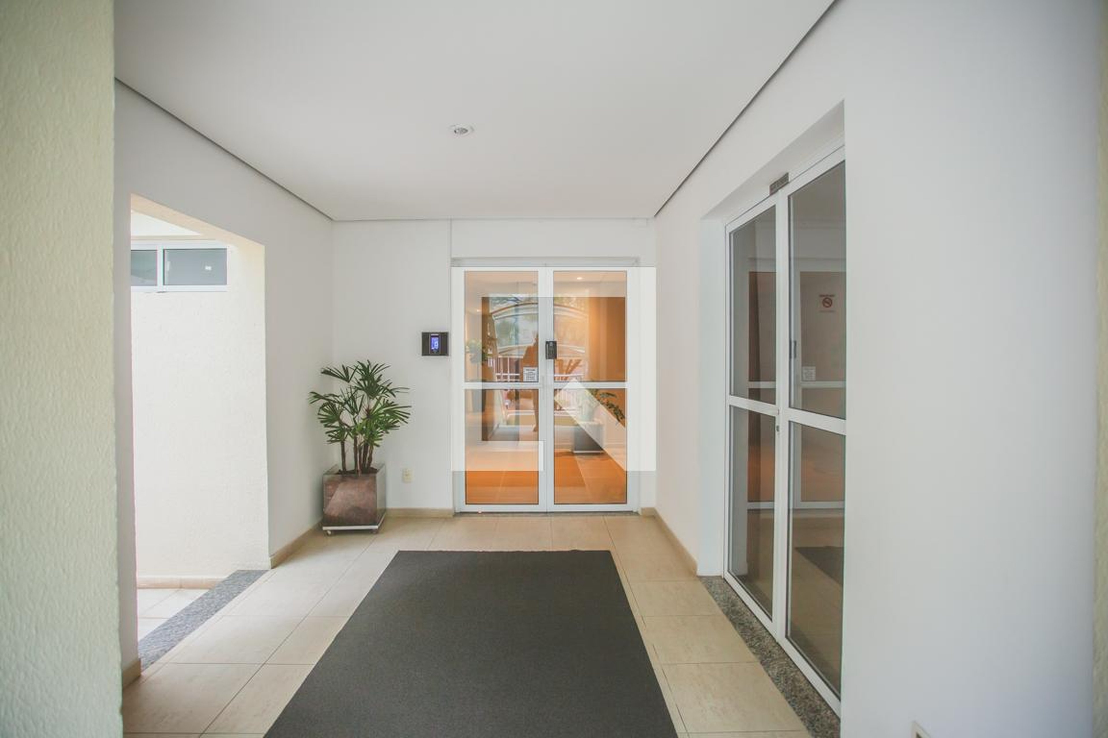 Hall de Entrada - Residencial Lyon