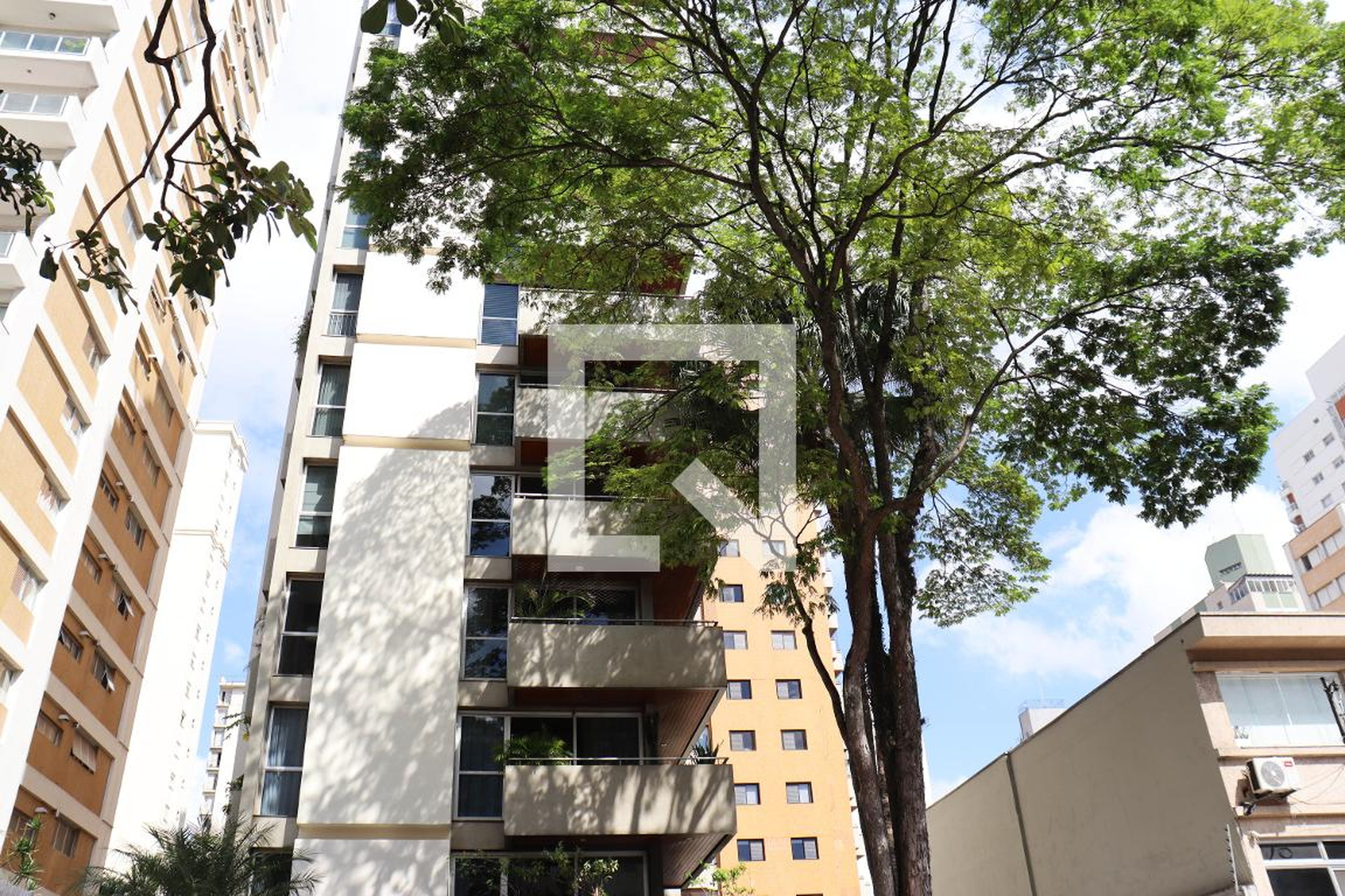 Fachada Edifício Taiama