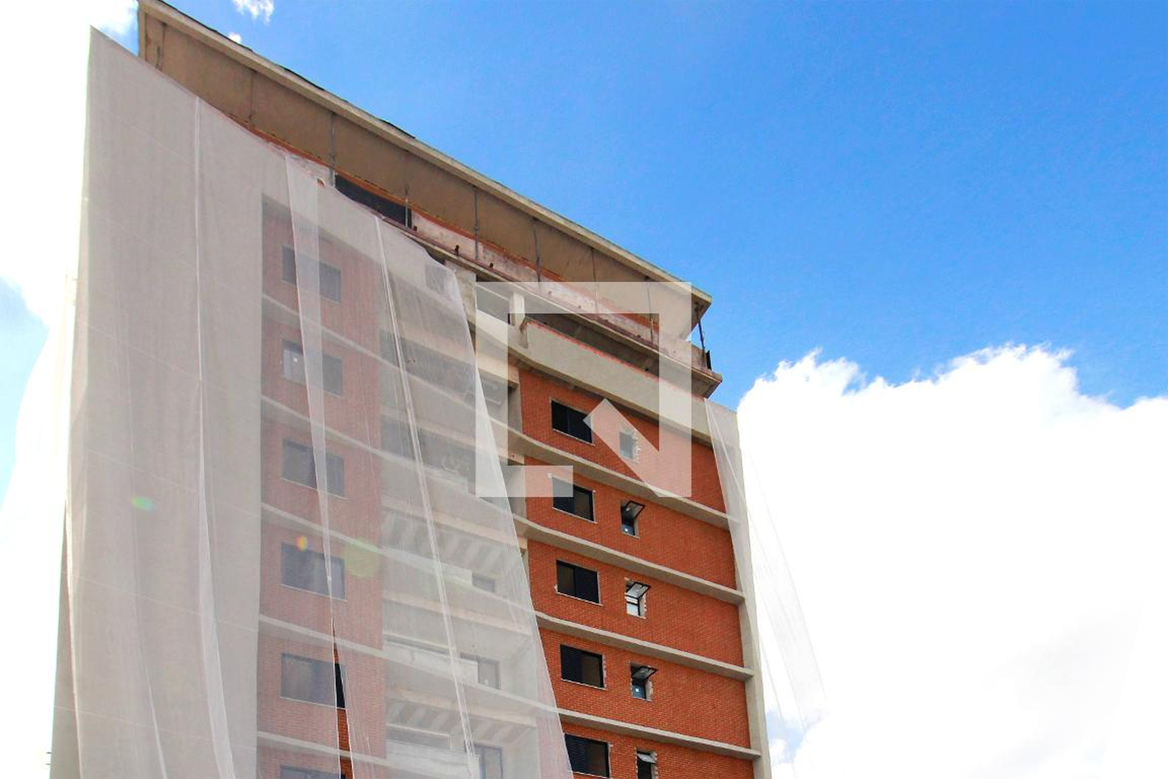 Fachada Condomínio Zurick