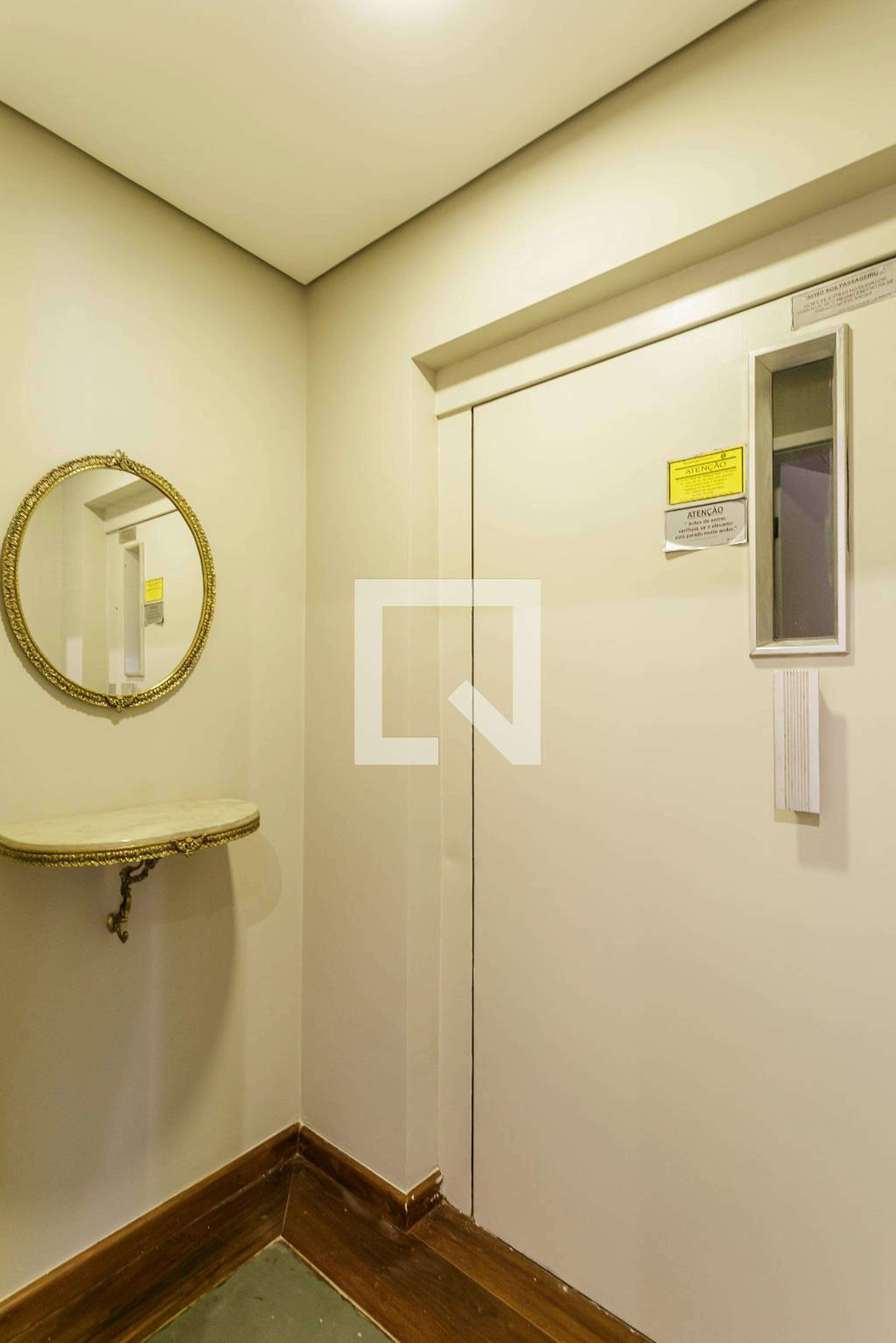 Hall de entrada - Du Champ Vilon