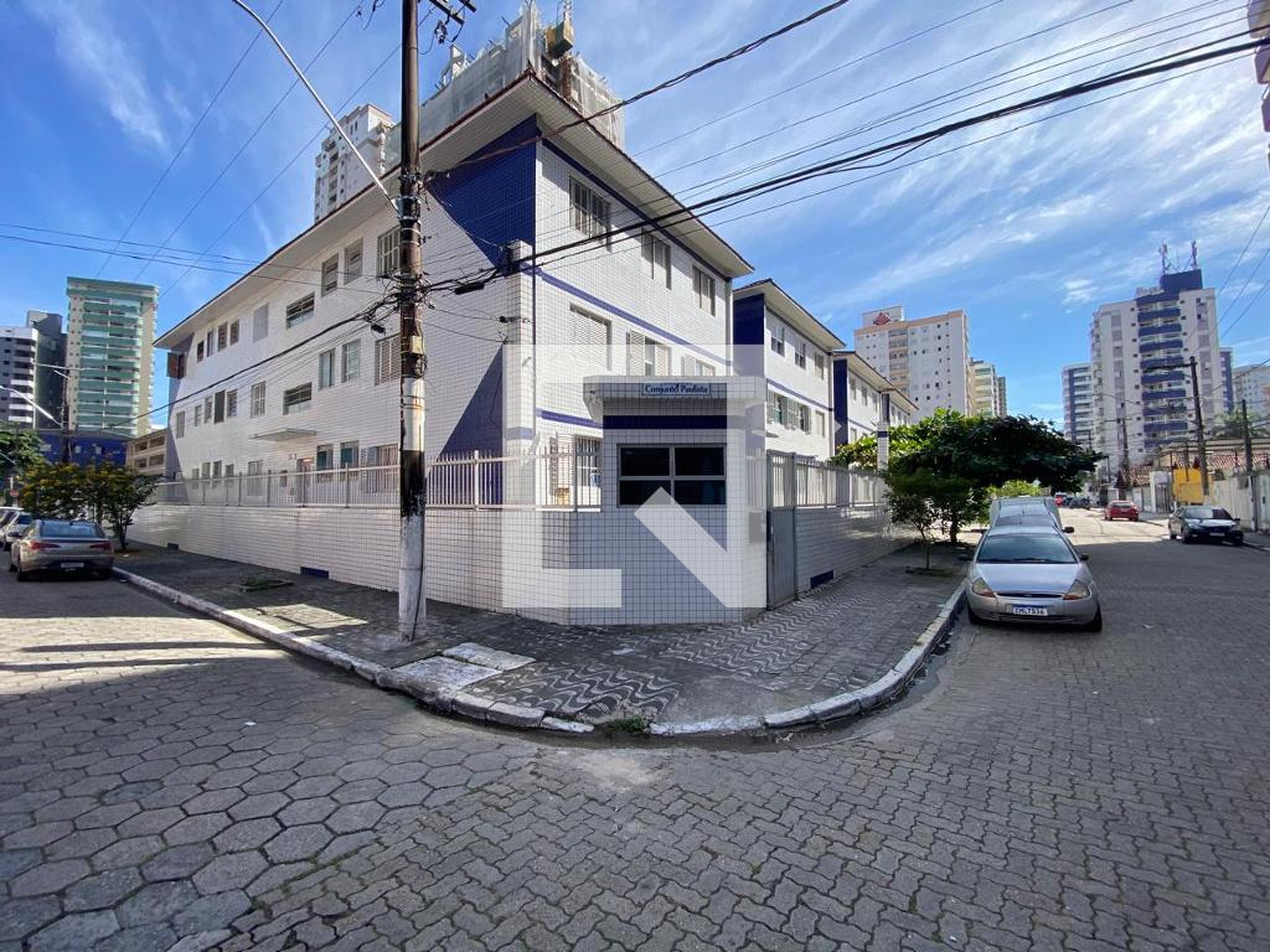 Fachada do Prédio Condomínio em Rua Argentina, 32