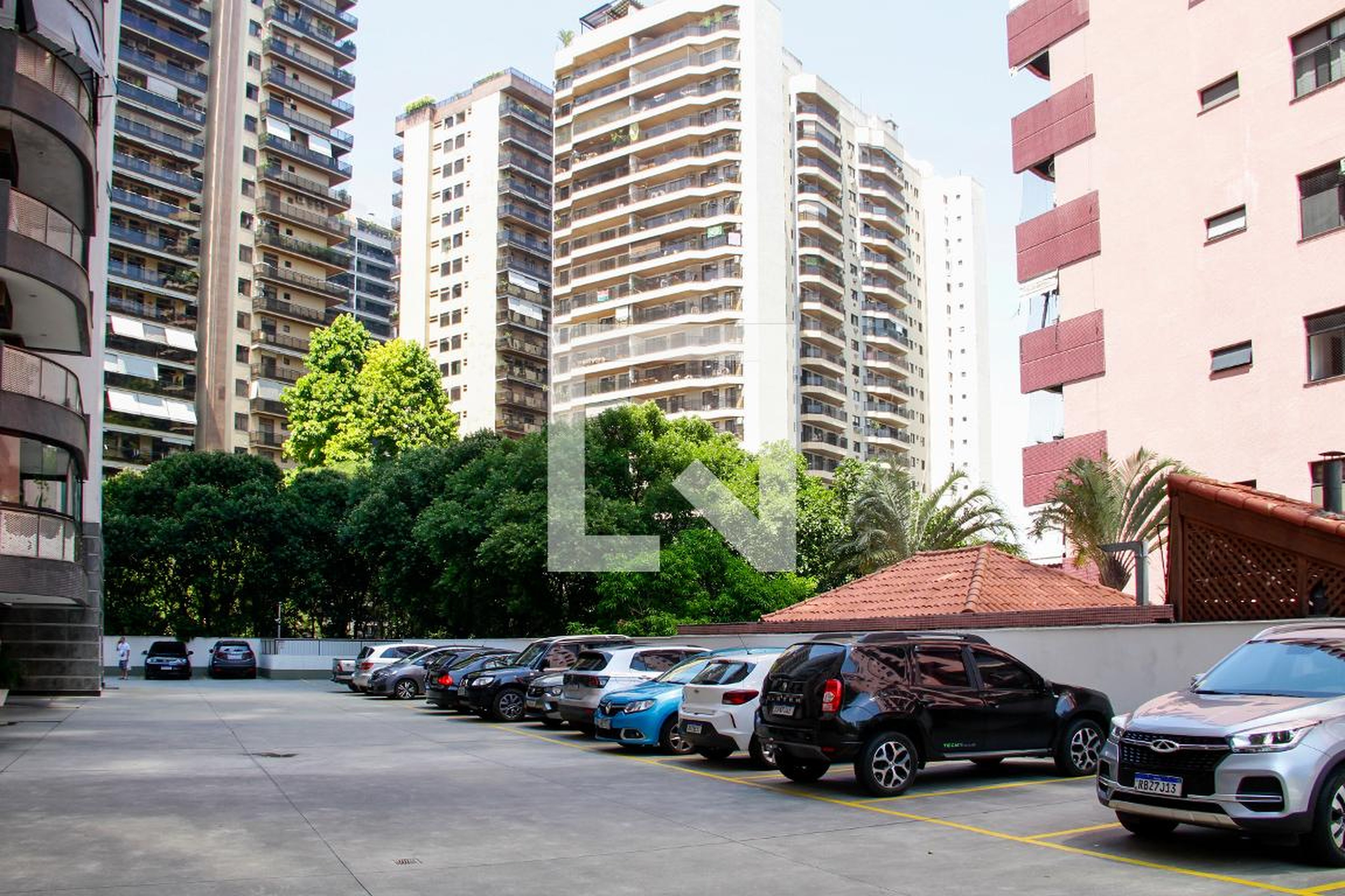 Estacionamento - Barra Sol