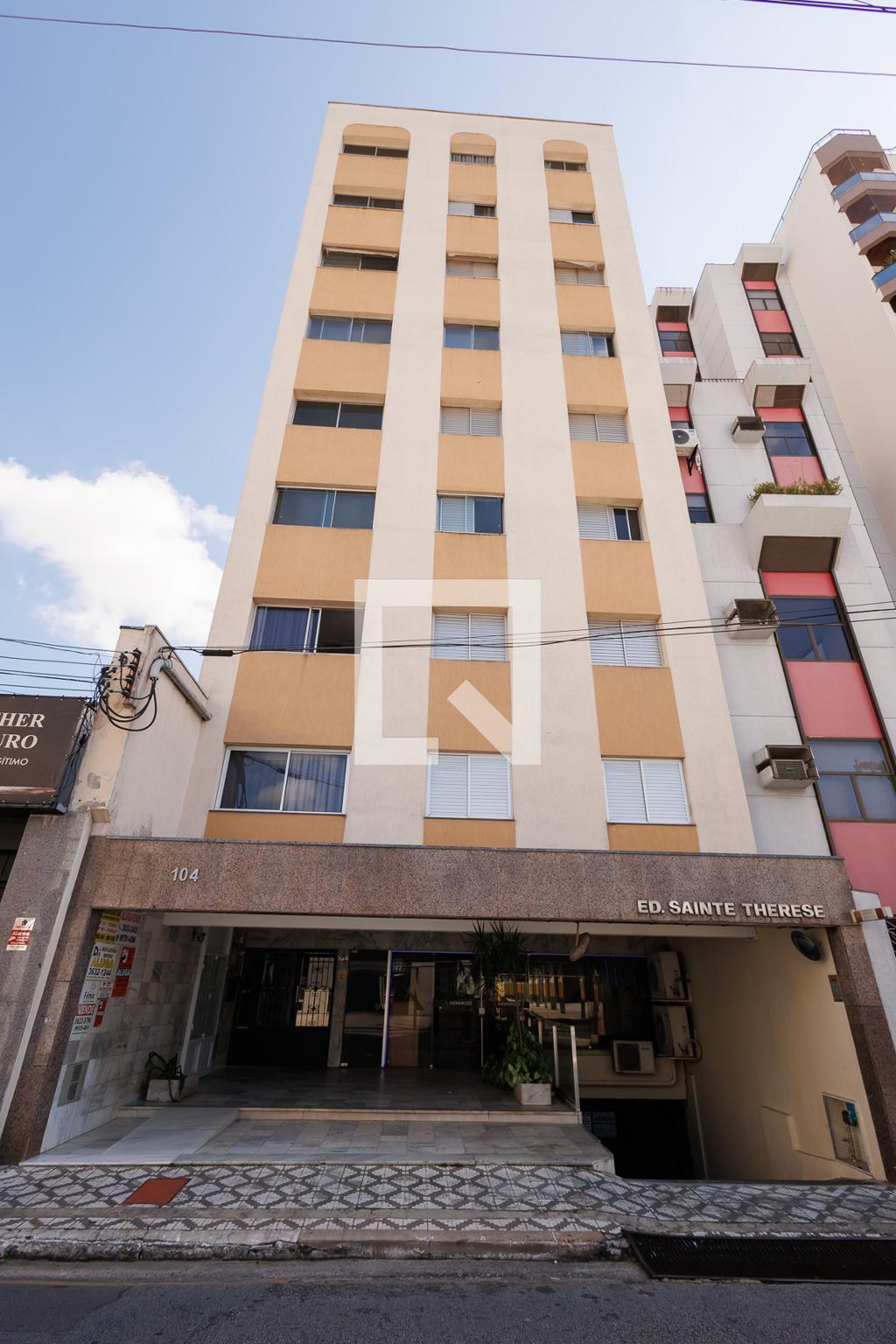 Fachada do Prédio Condomínio Sainte Thereese