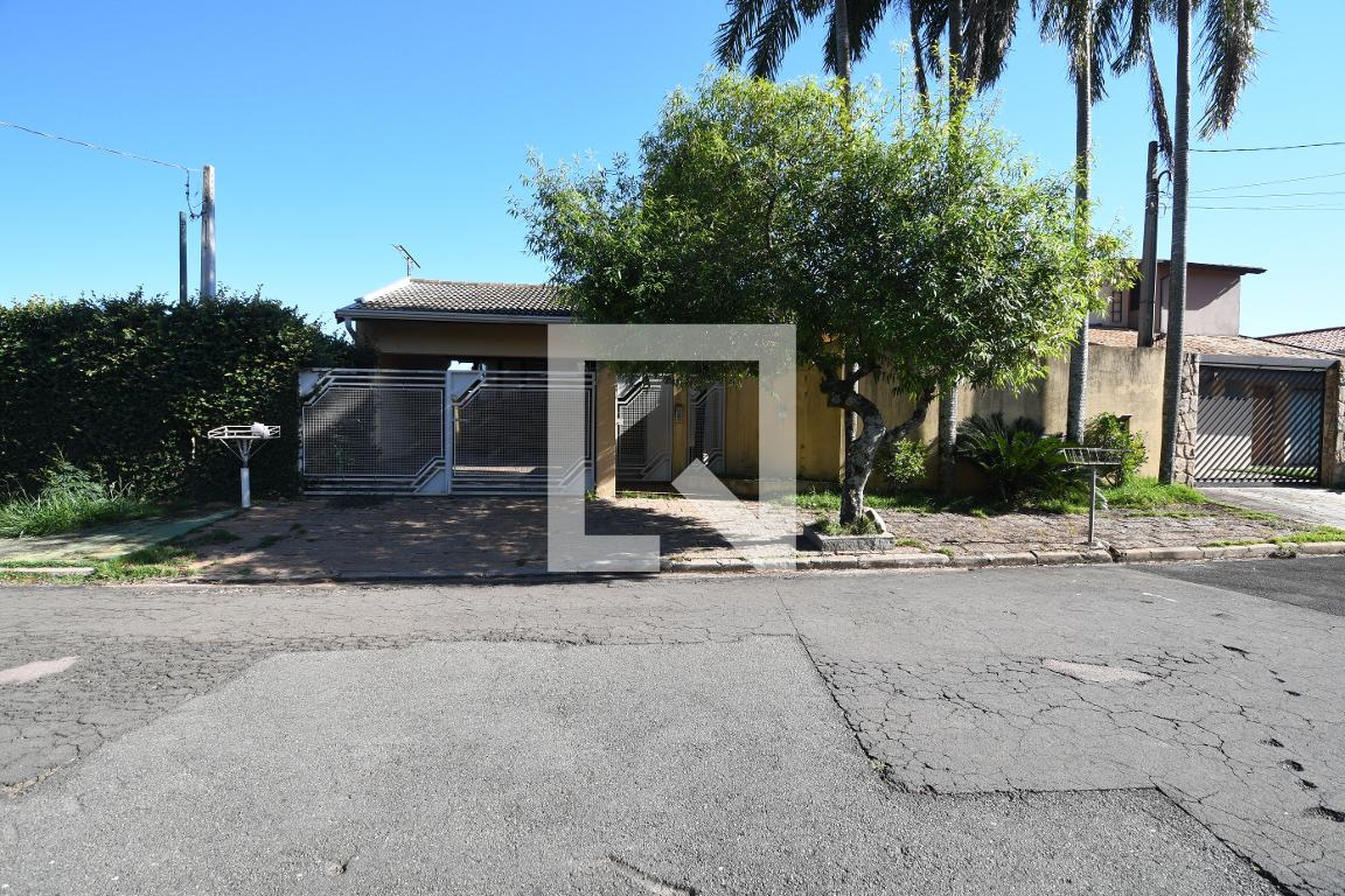 Fachada Condomínio em Rua Sapopemba, 341