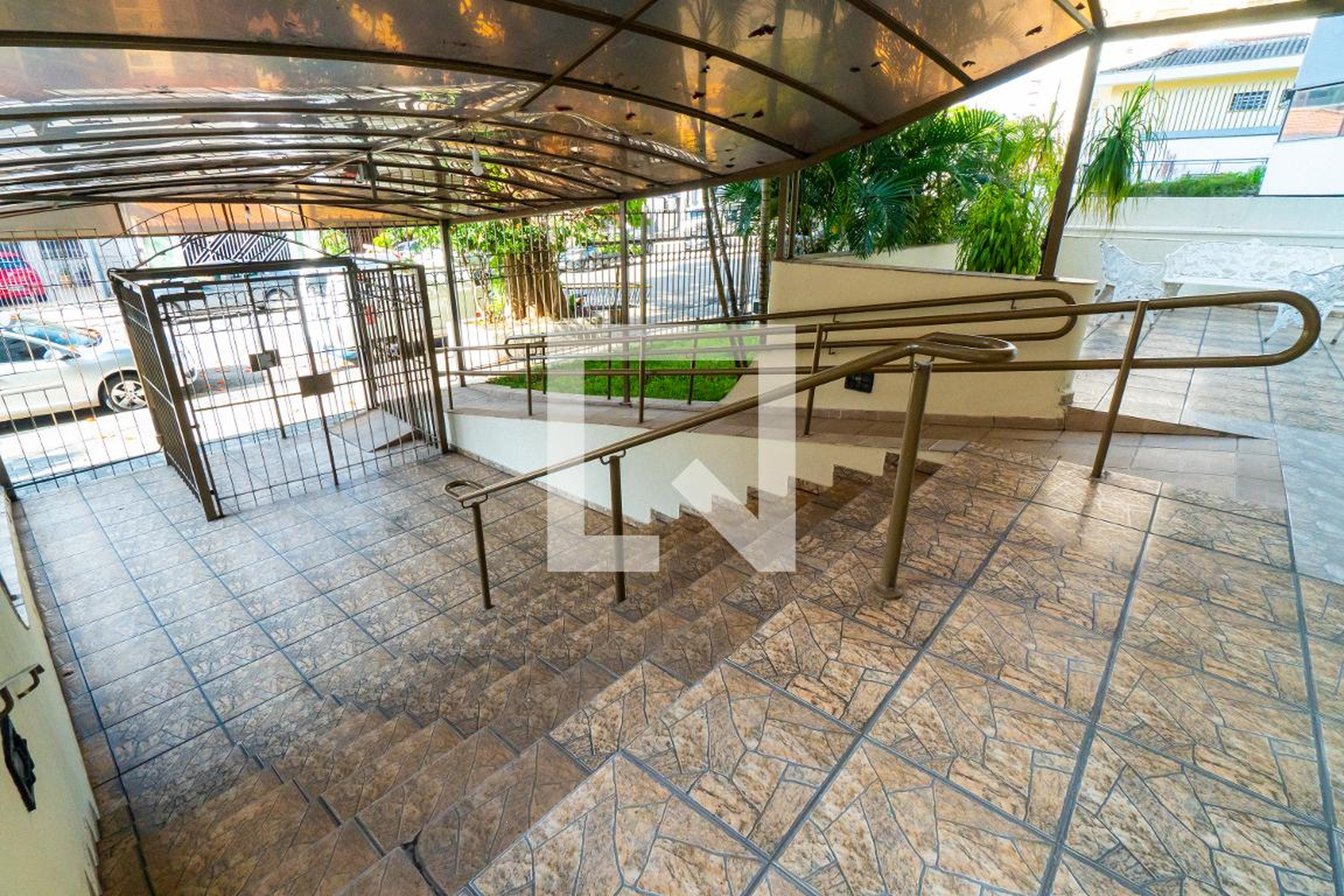 Entrada - Edifício Tatiana