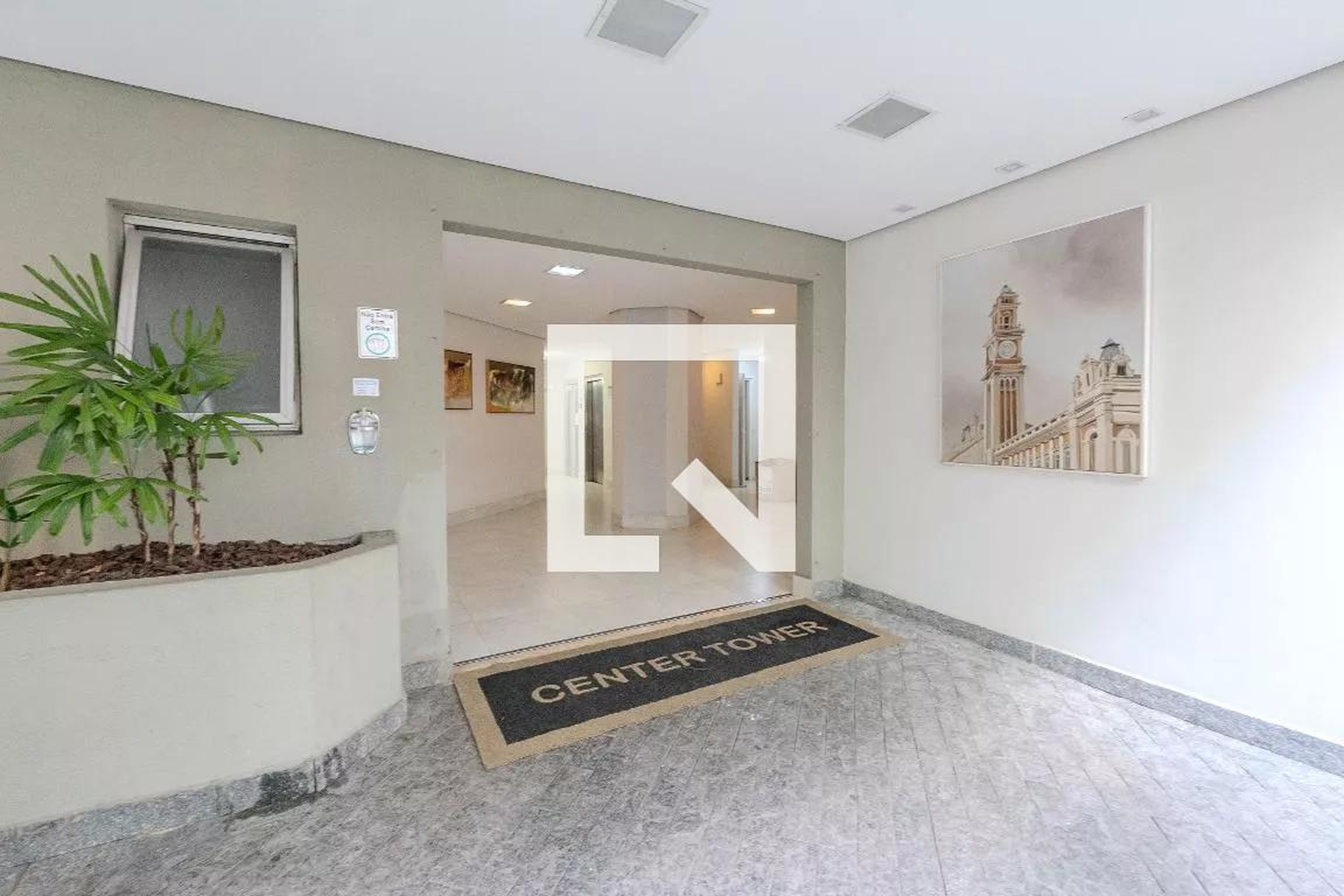 Hall de entrada - Center Tower