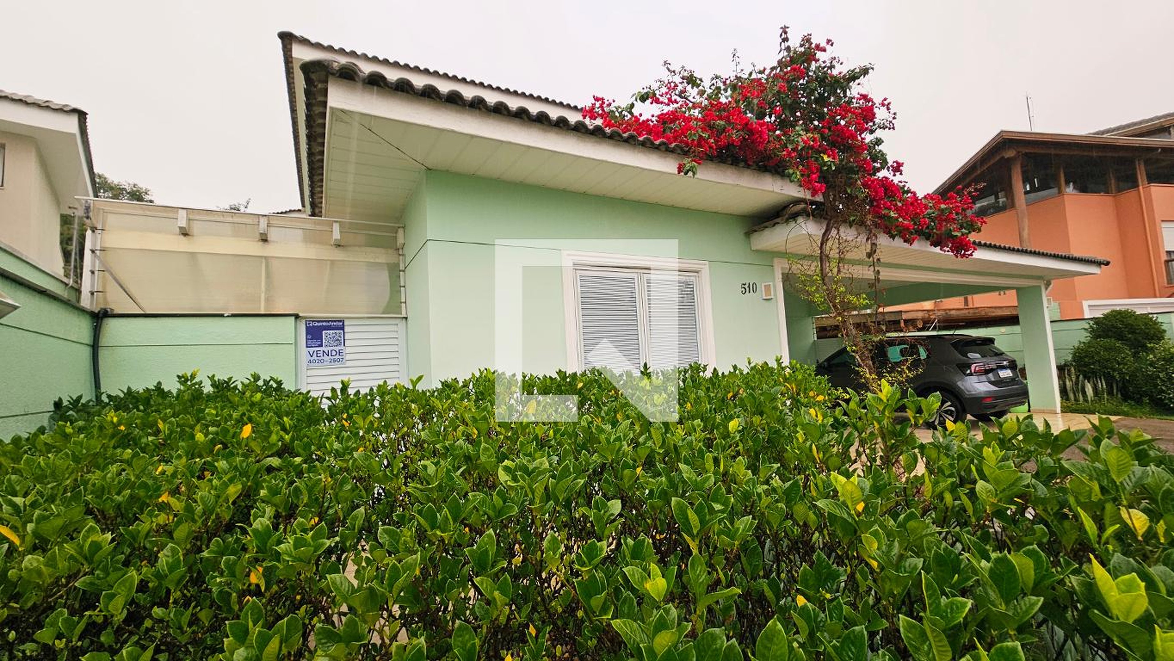 Fachada Condomínio em Rua Isabel Oliveira de Mello, 510