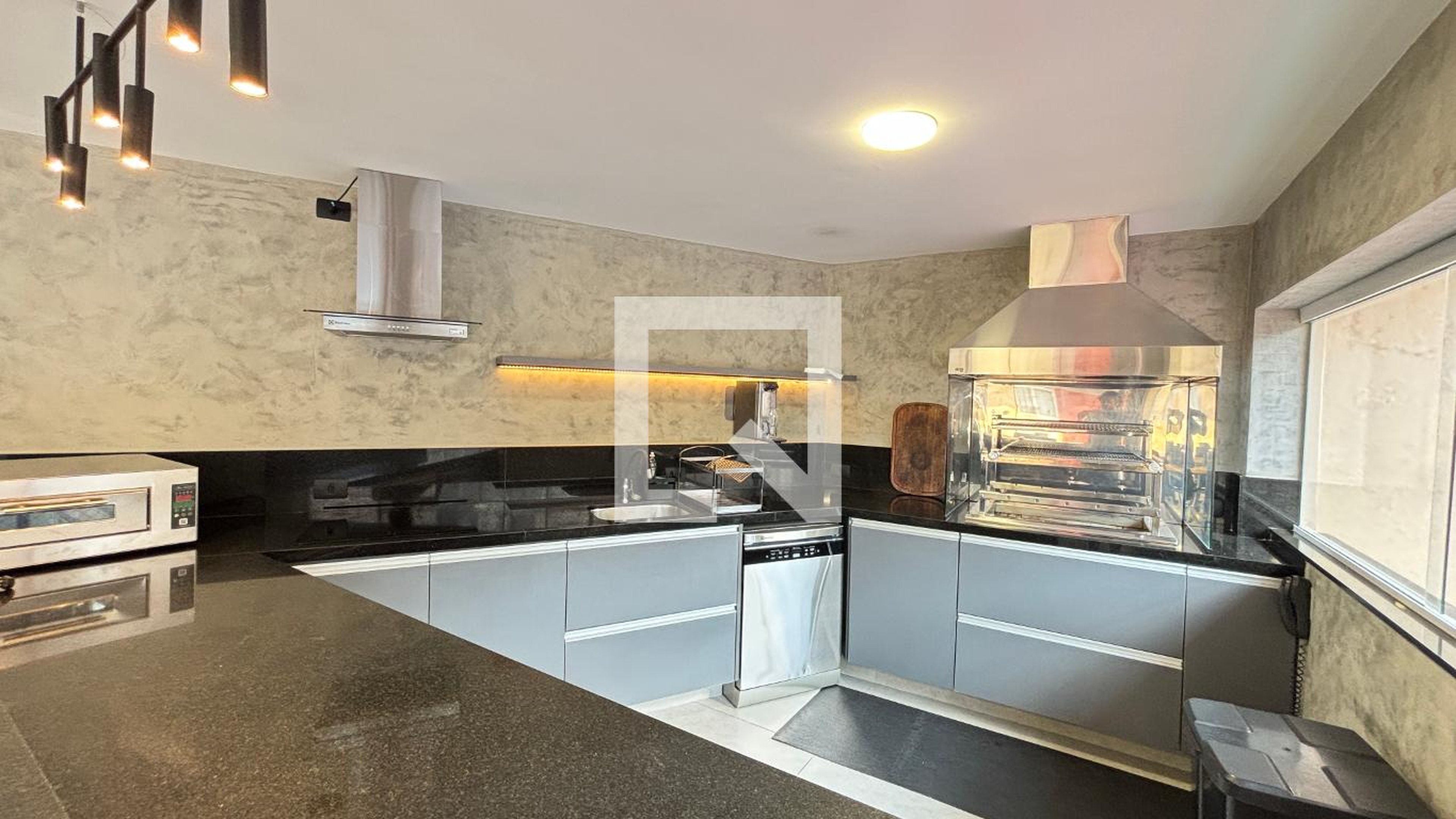 Churrasqueira - Monumental Dali