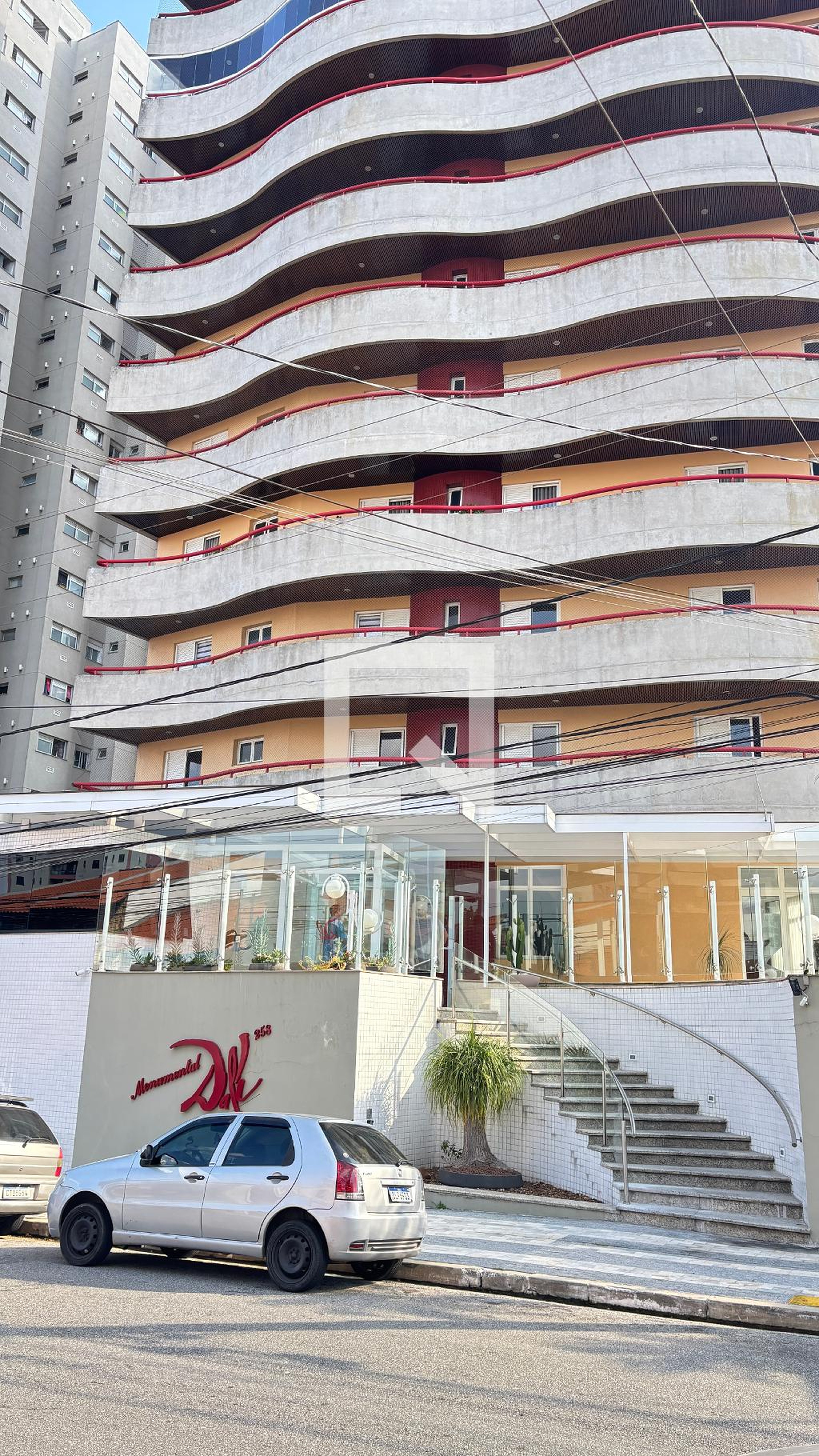 Fachada Condomínio Monumental Dali