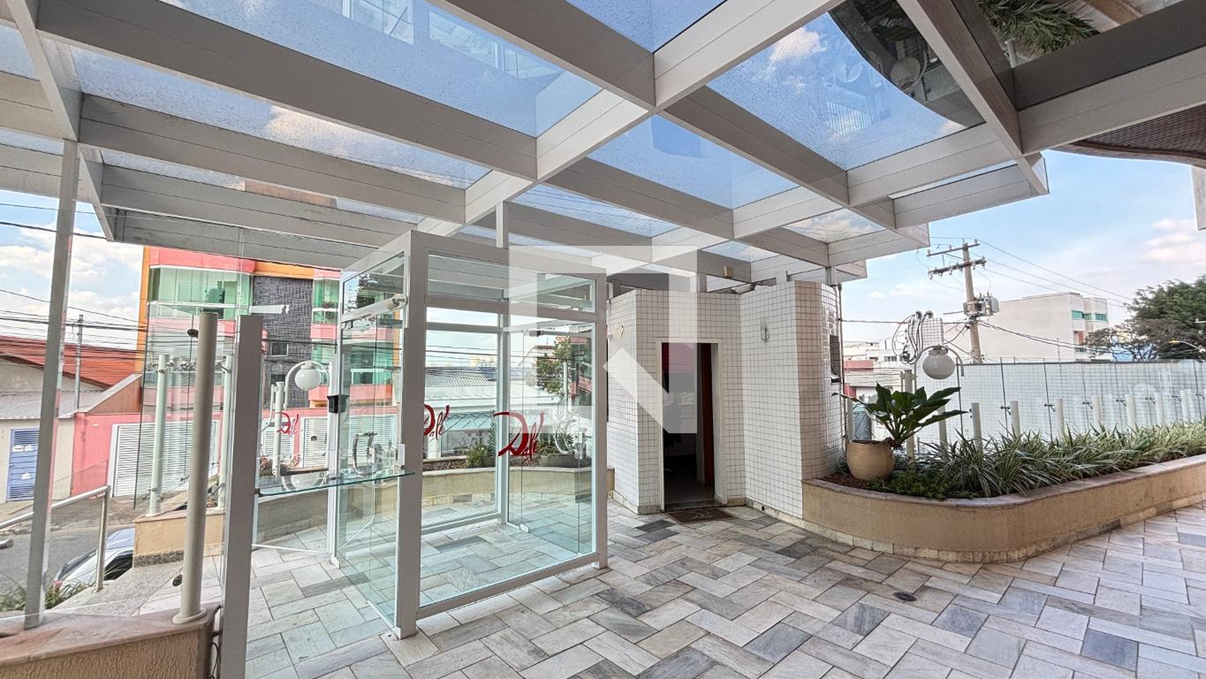 Hall de entrada - Monumental Dali