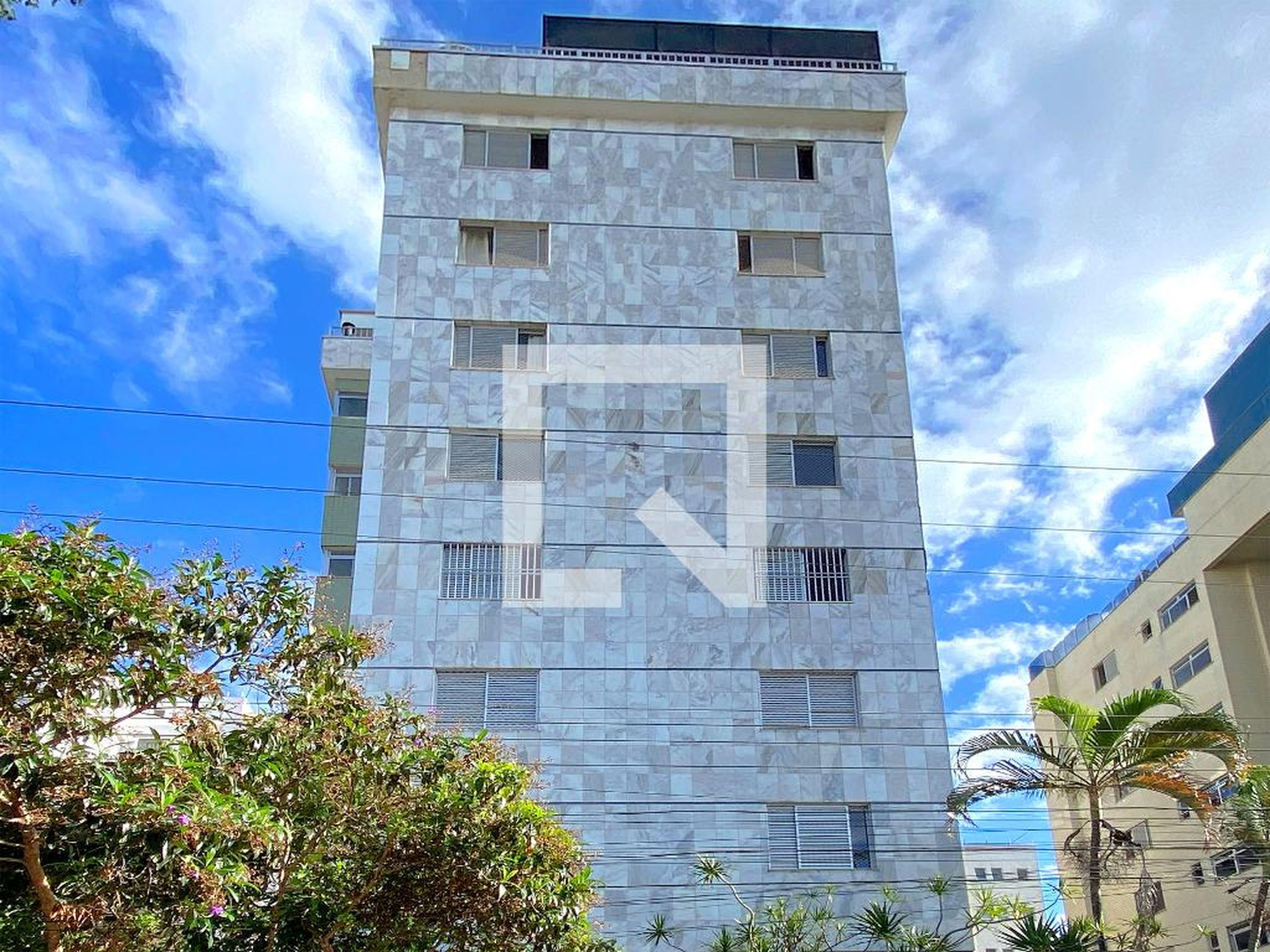 Fachada Condomínio em Rua Cardeal Stepinac, 380