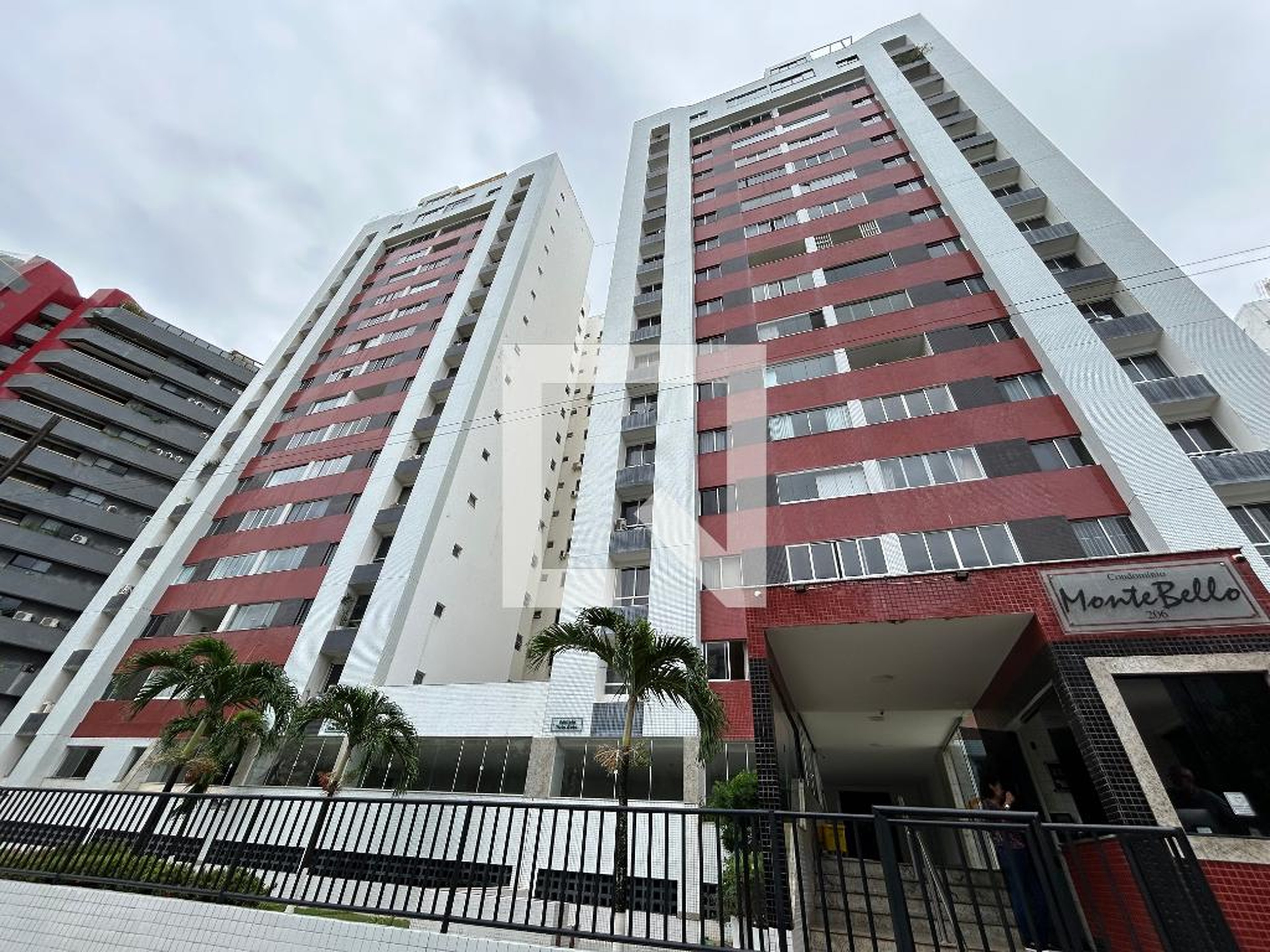 Fachada Condomínio Monte Bello