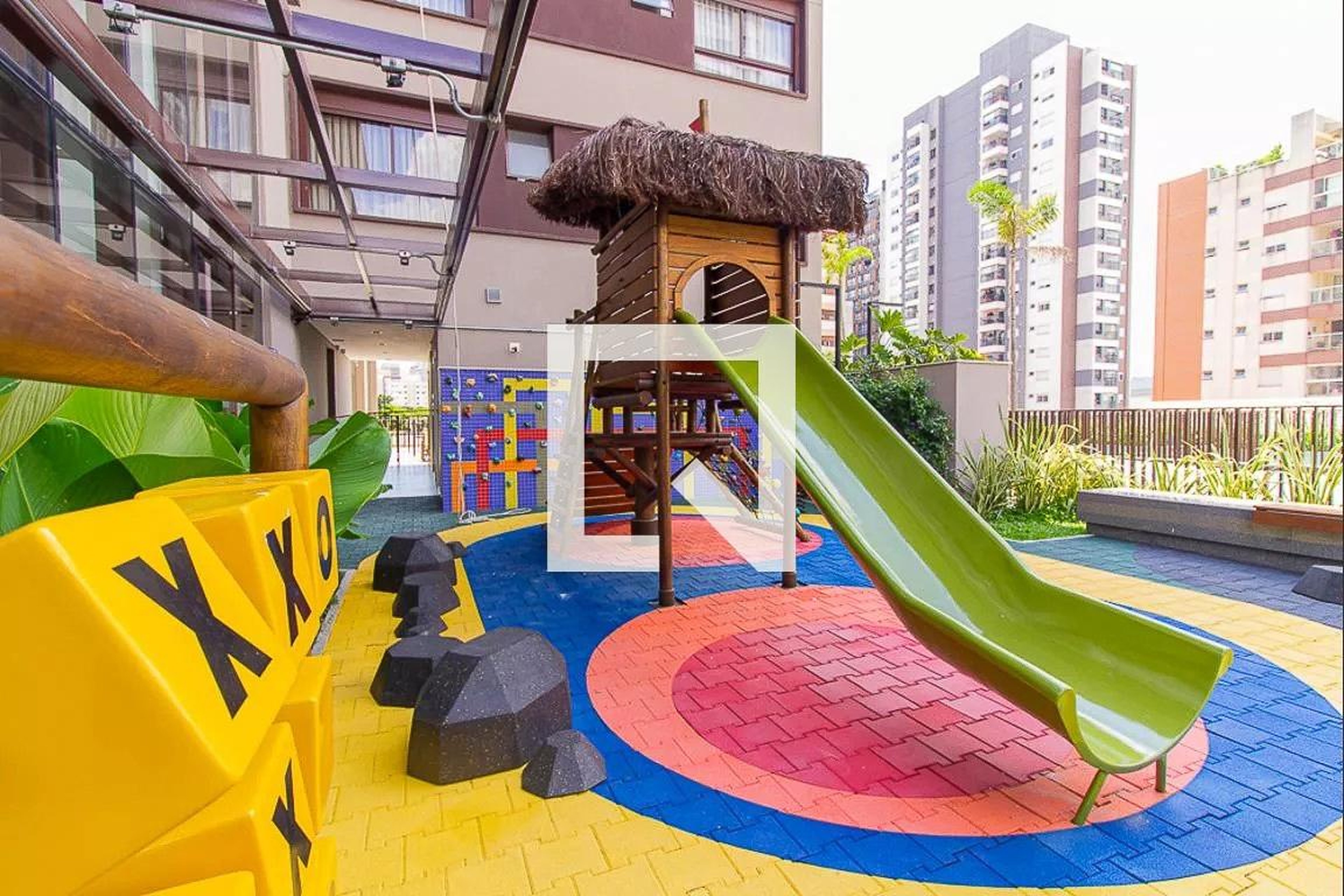 Playground - Hera Perdizes