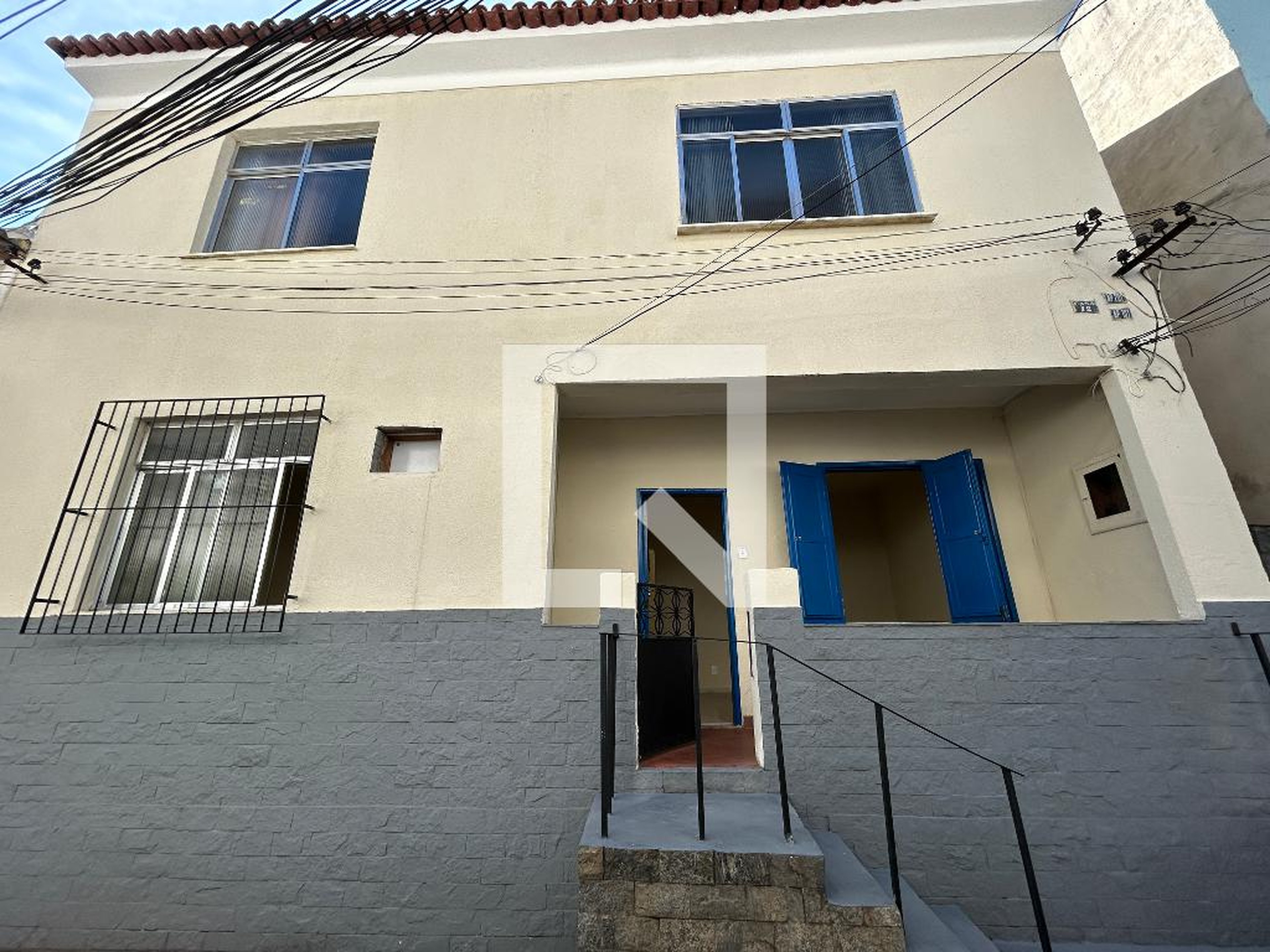 Fachada Condomínio em Rua Bento Gonçalves, 256