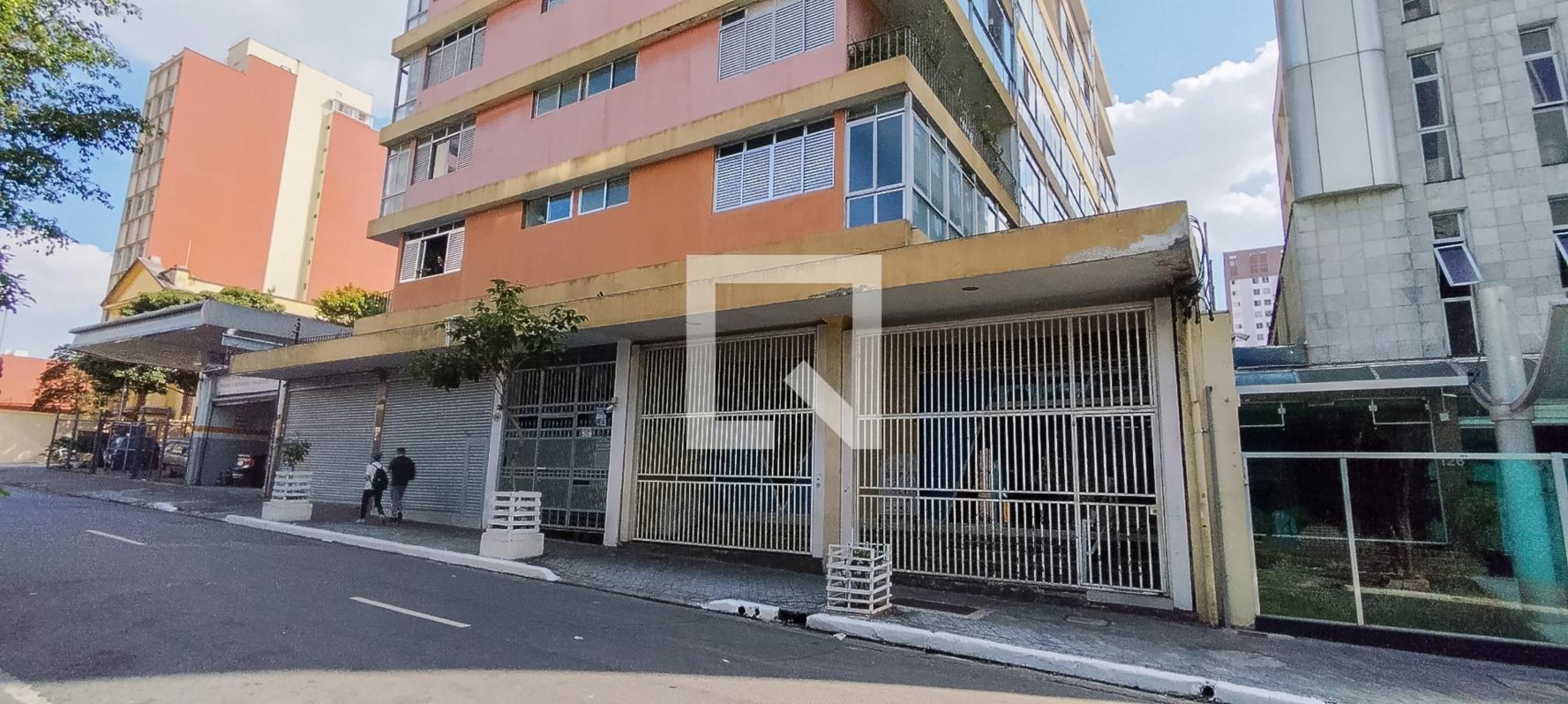 Fachada Condomínio Almeida Leite