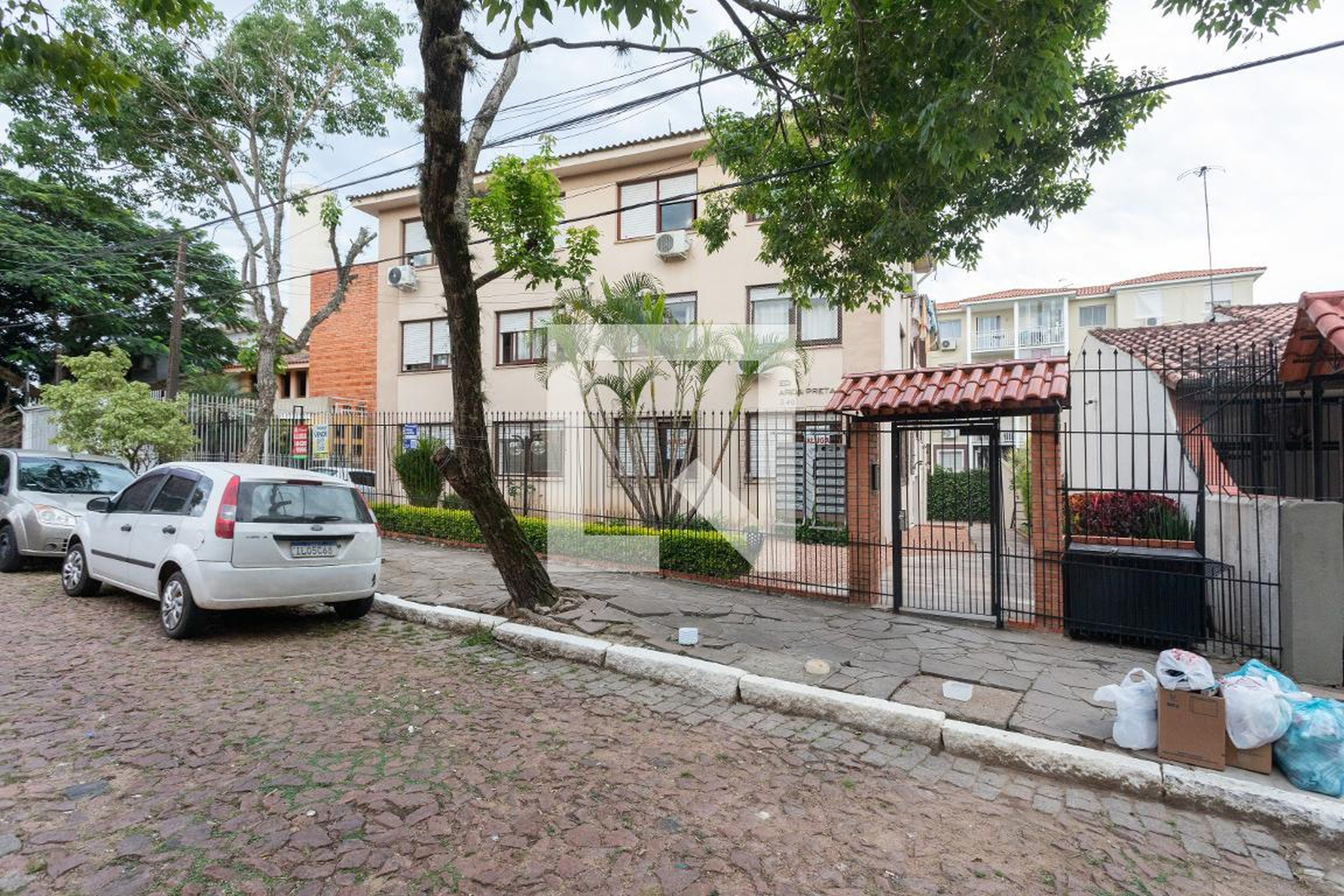 Fachada do prédio Edifício Areia Preta