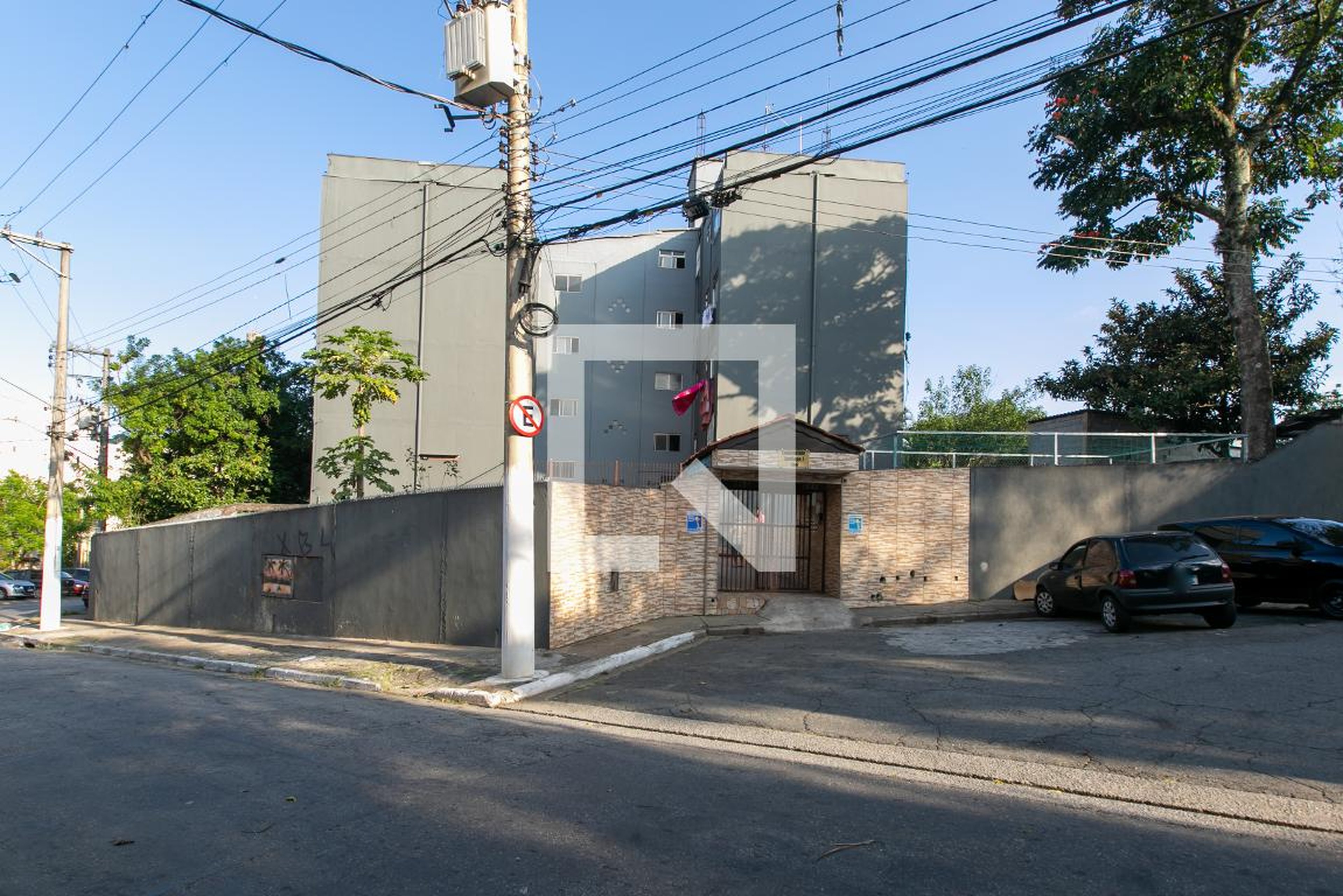 Fachada do Condomínio Condomínio Santiago I