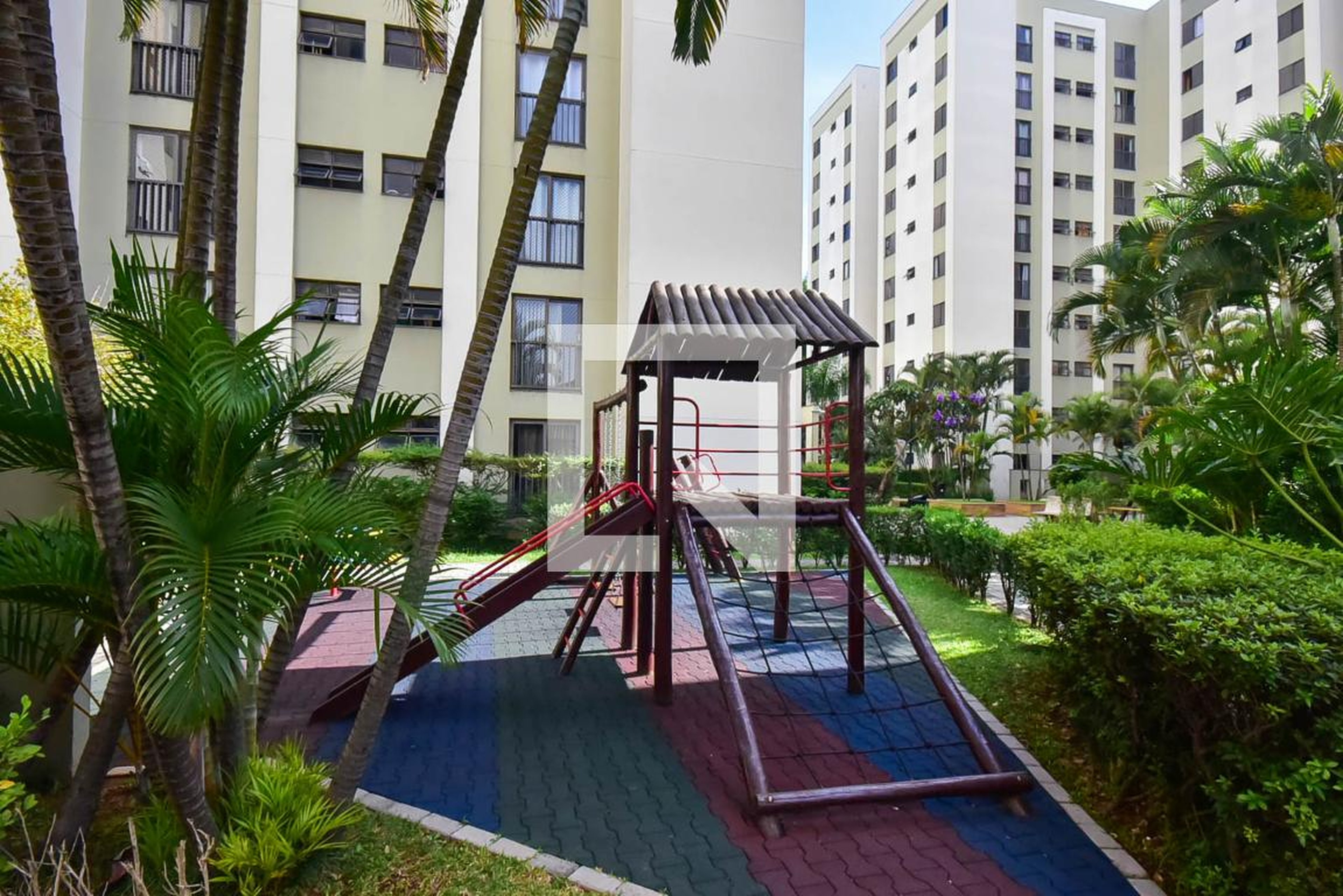 Playground - Bandeirantes