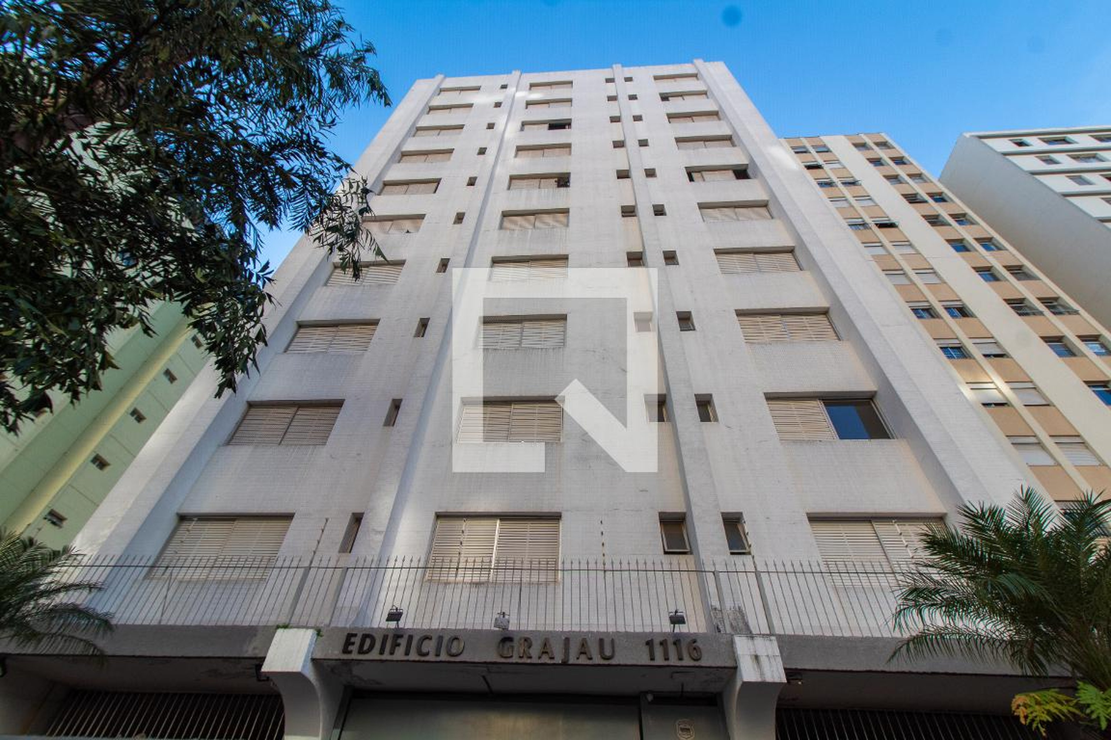 Fachada Condomínio em Rua Padre Vieira, 1116