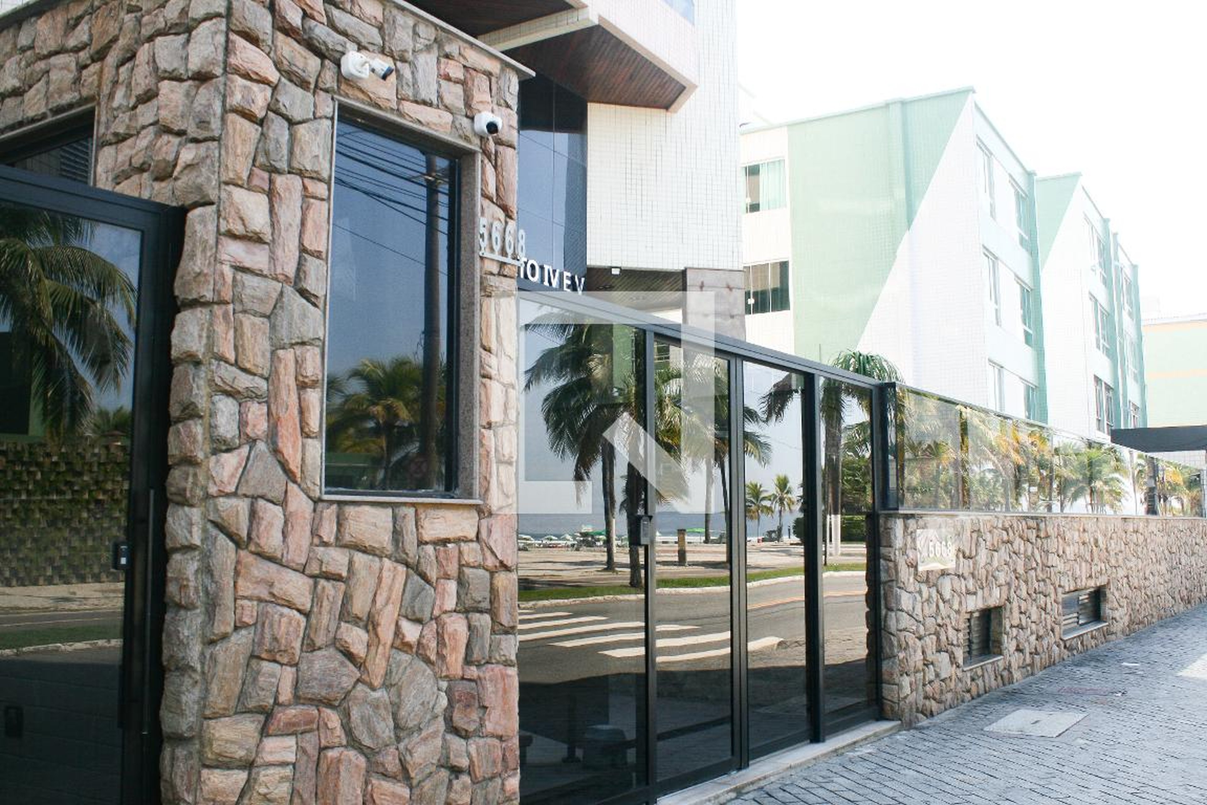 Fachada Condomínio Paulo Roberto IV e V