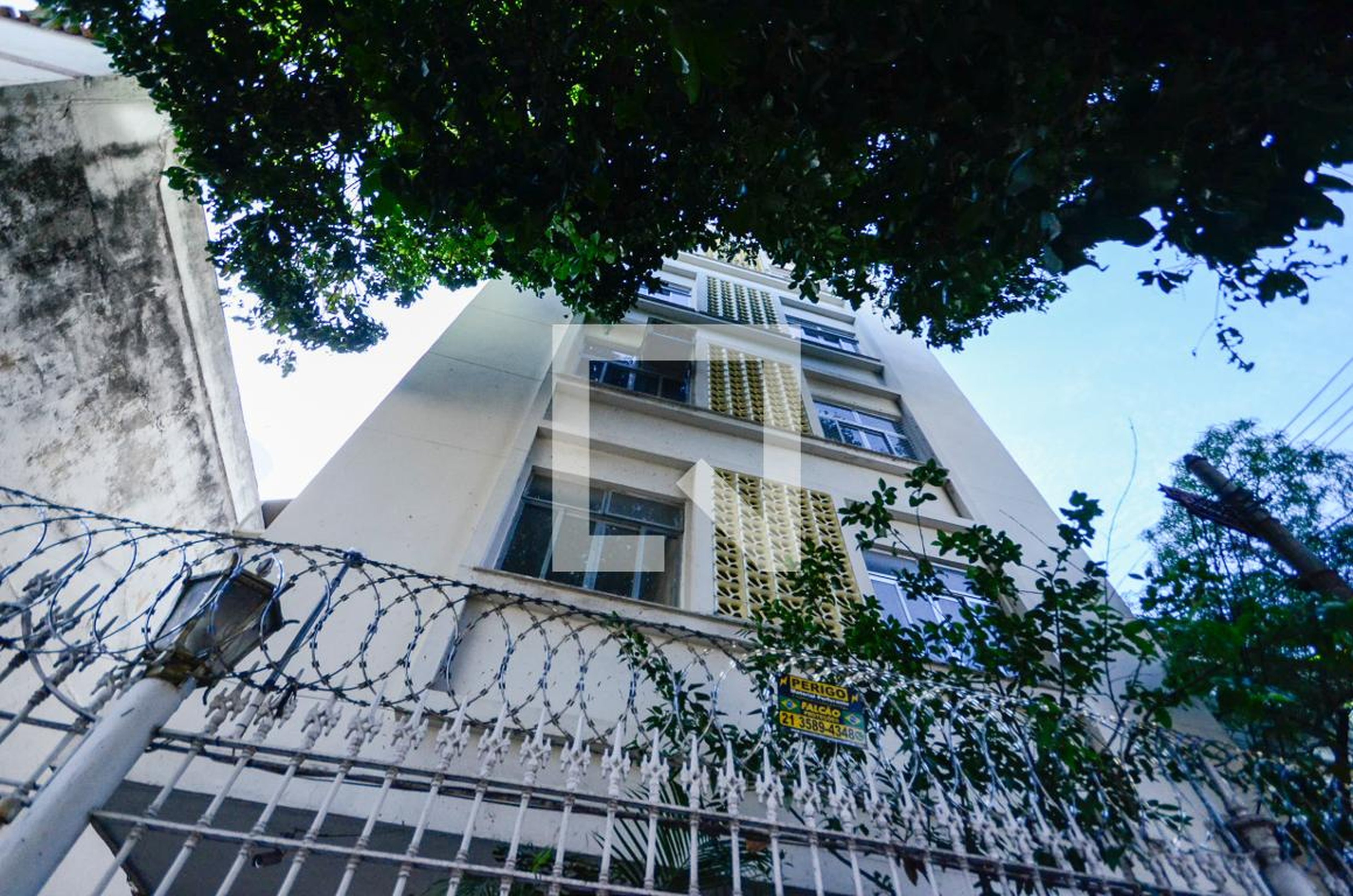 Fachada Condomínio Eduardo