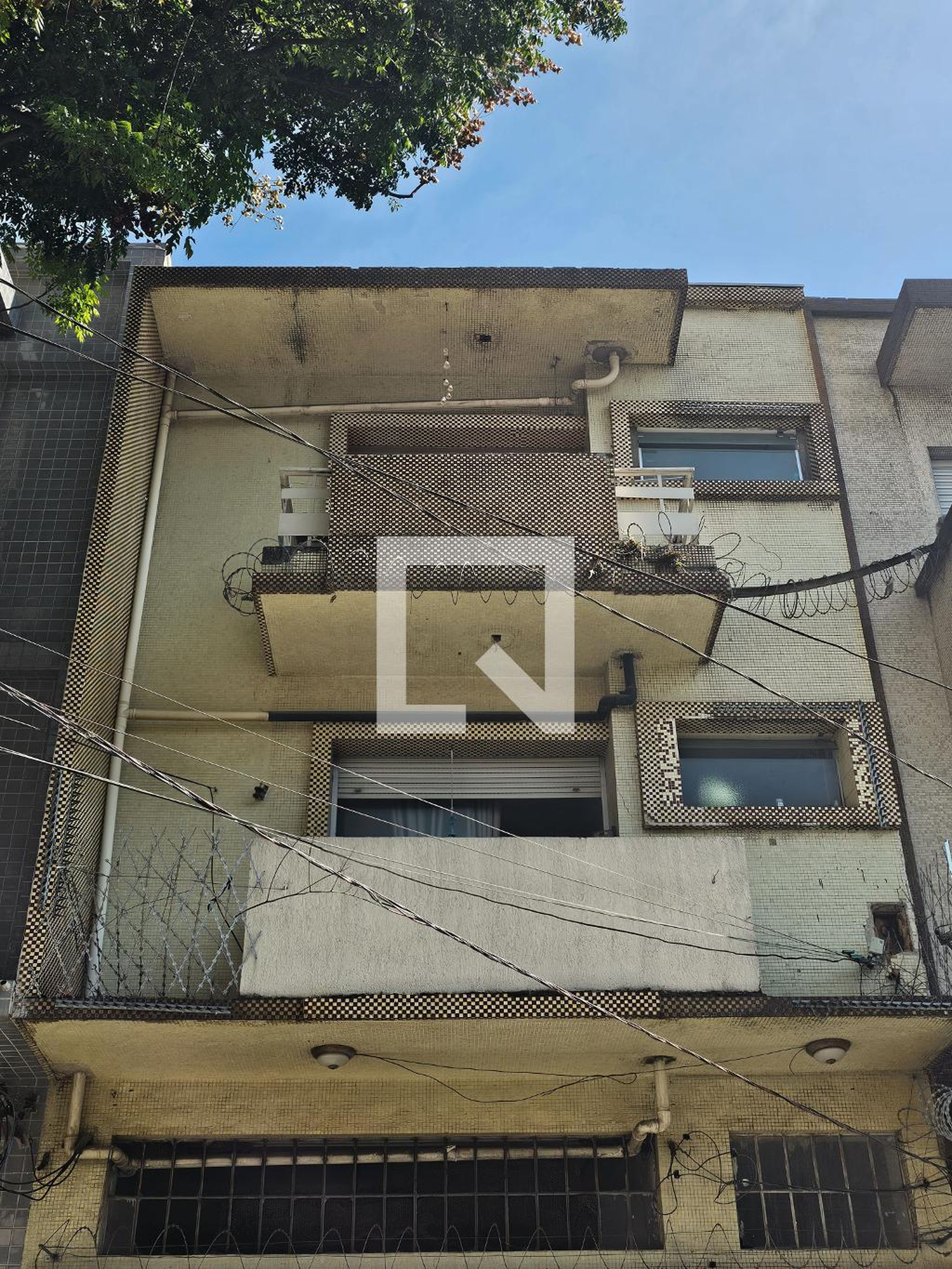 Fachada Condomínio em Rua do Areal, 167