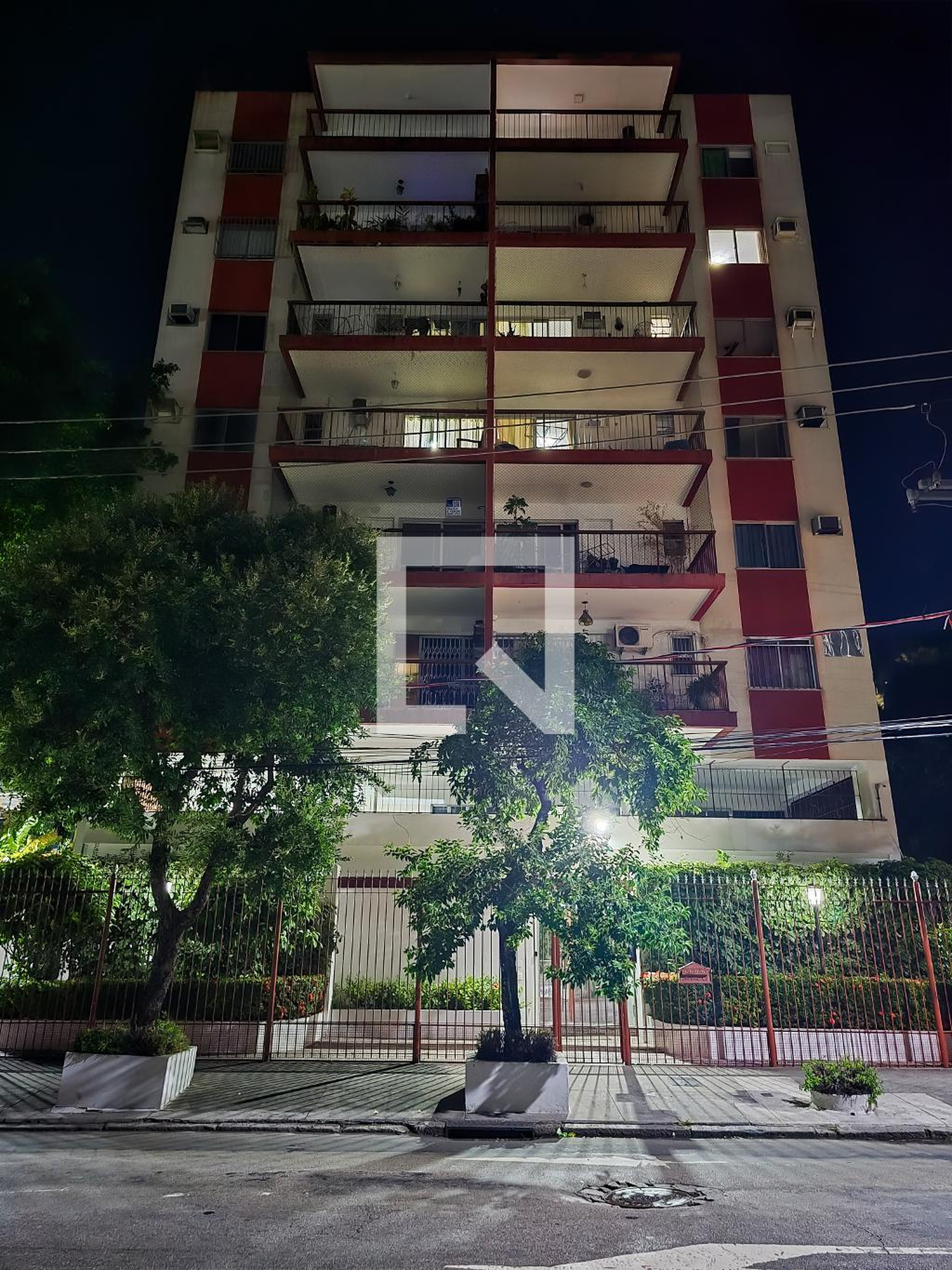 Fachada Edifício Luisa Cecilia