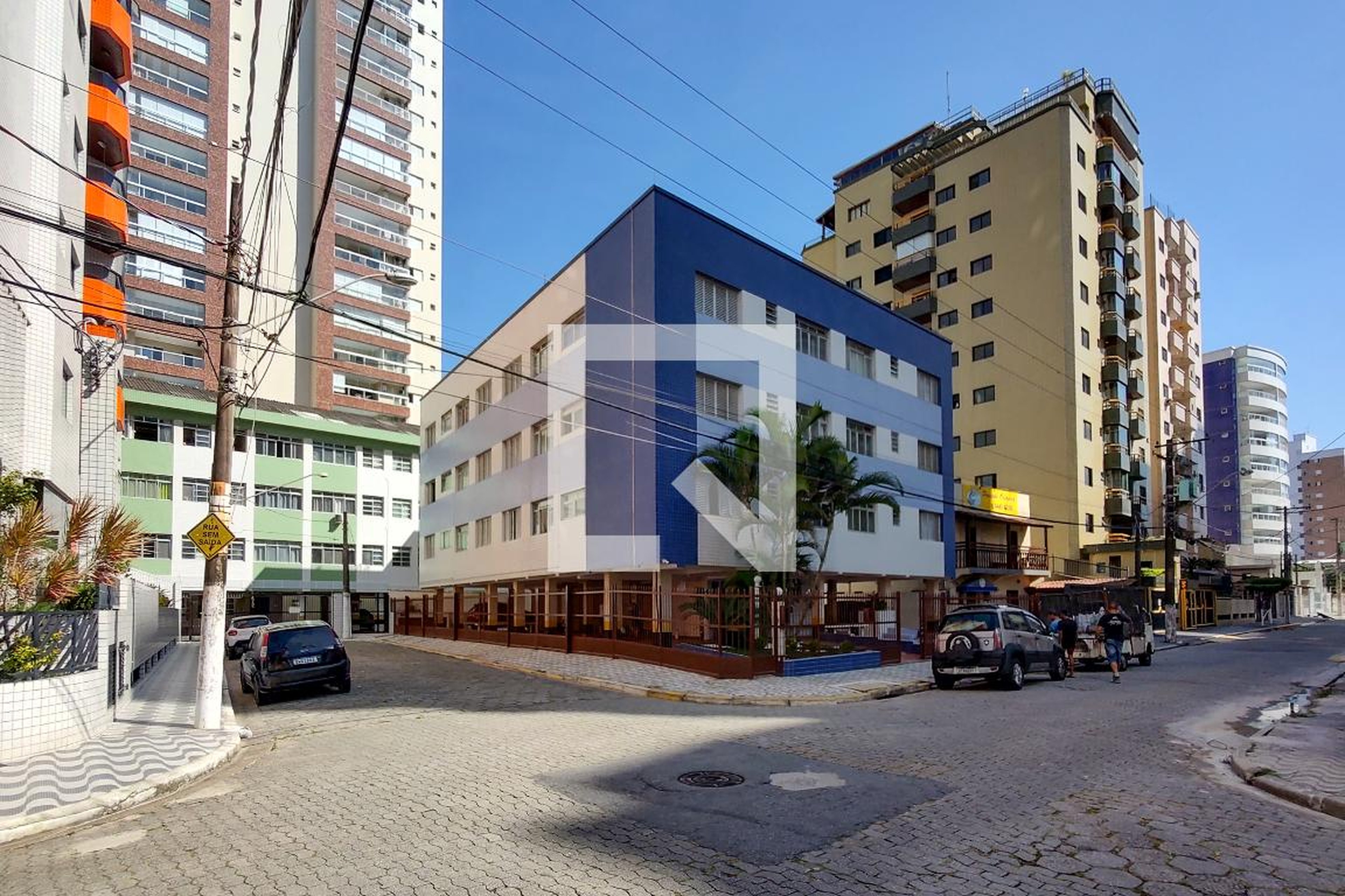 Fachada do Prédio Condomínio Barros