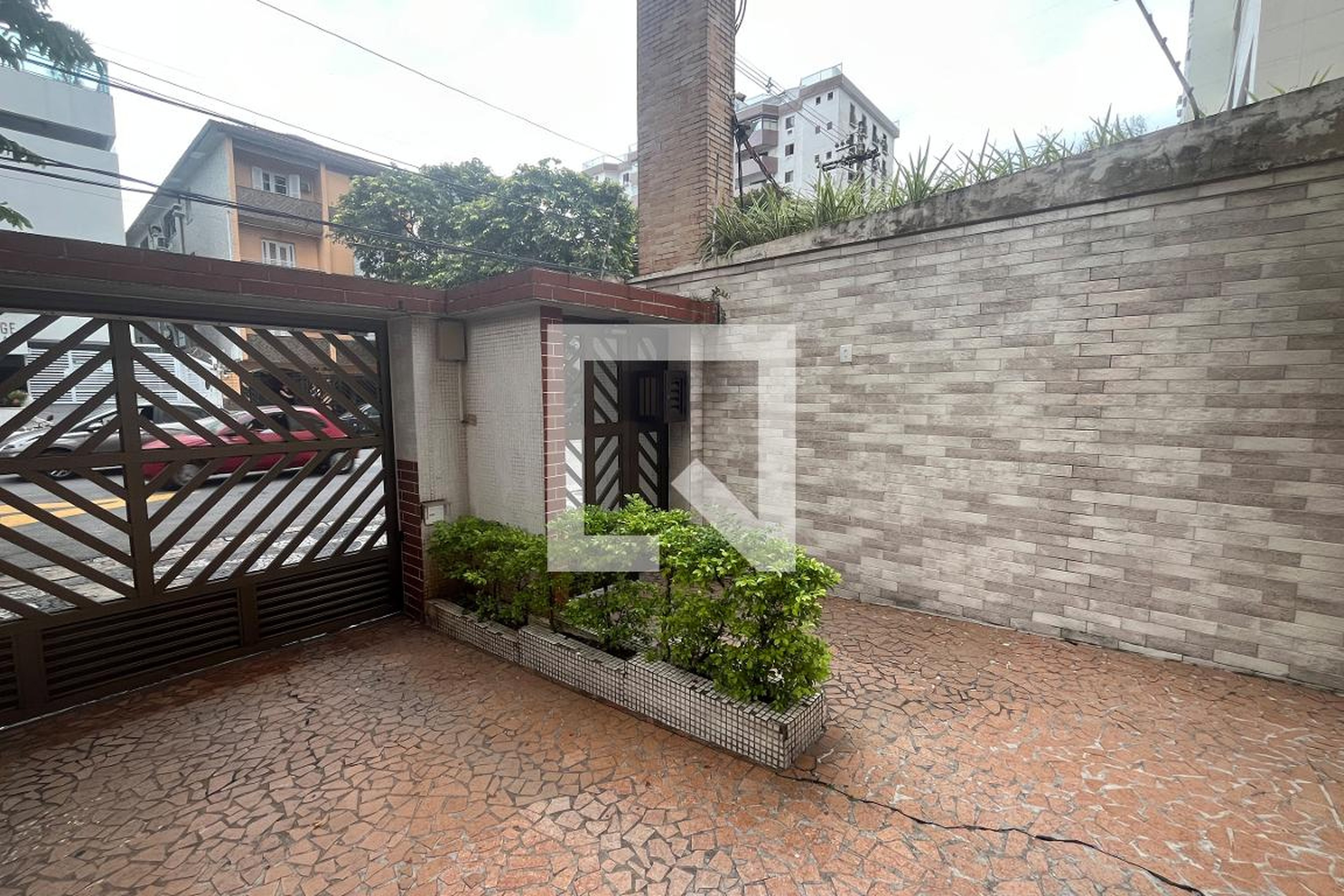 Entrada do prédio - null