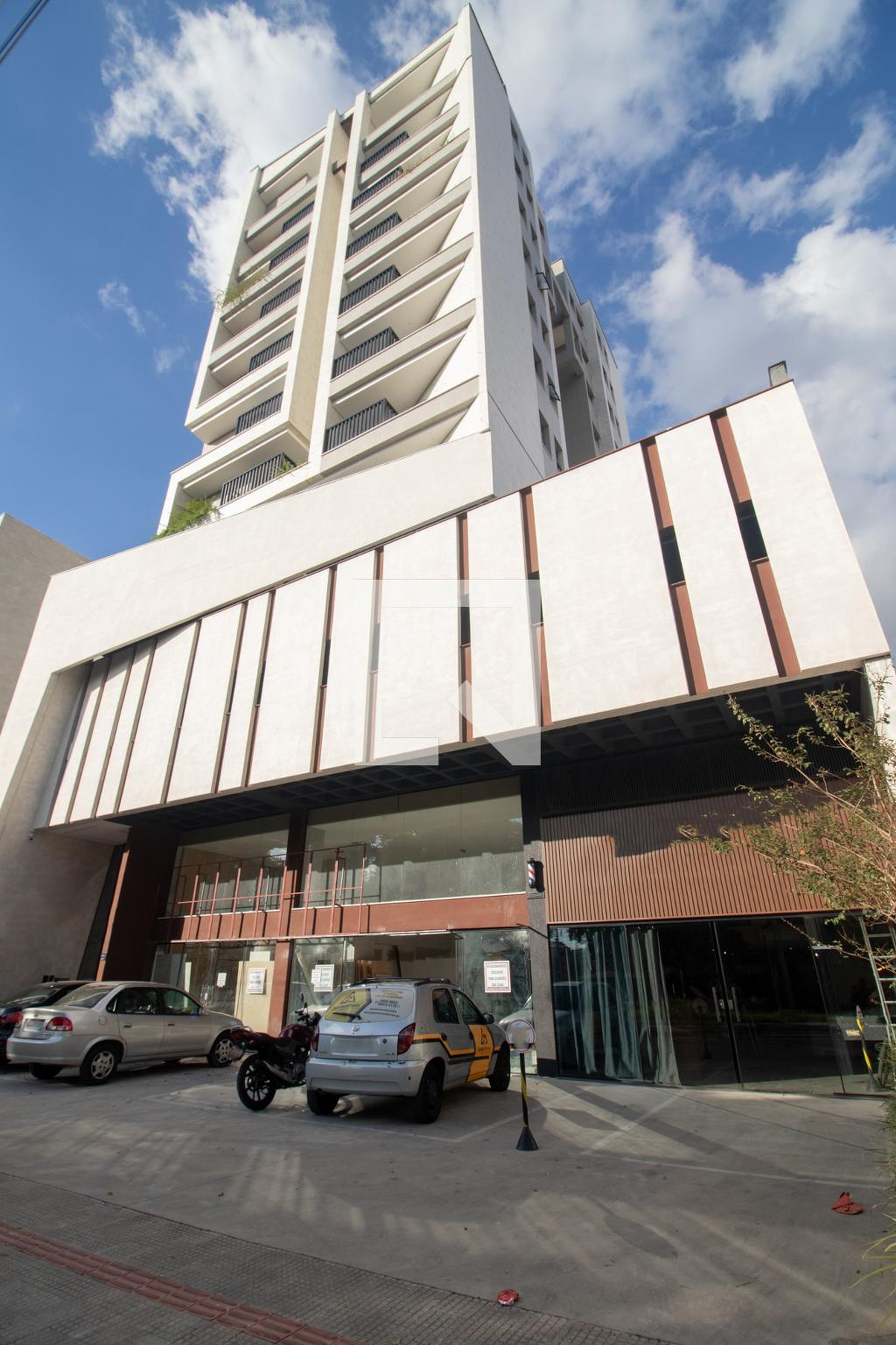 Fachada do Prédio Condomínio em Avenida Teotônio Parreira Coelho, 1