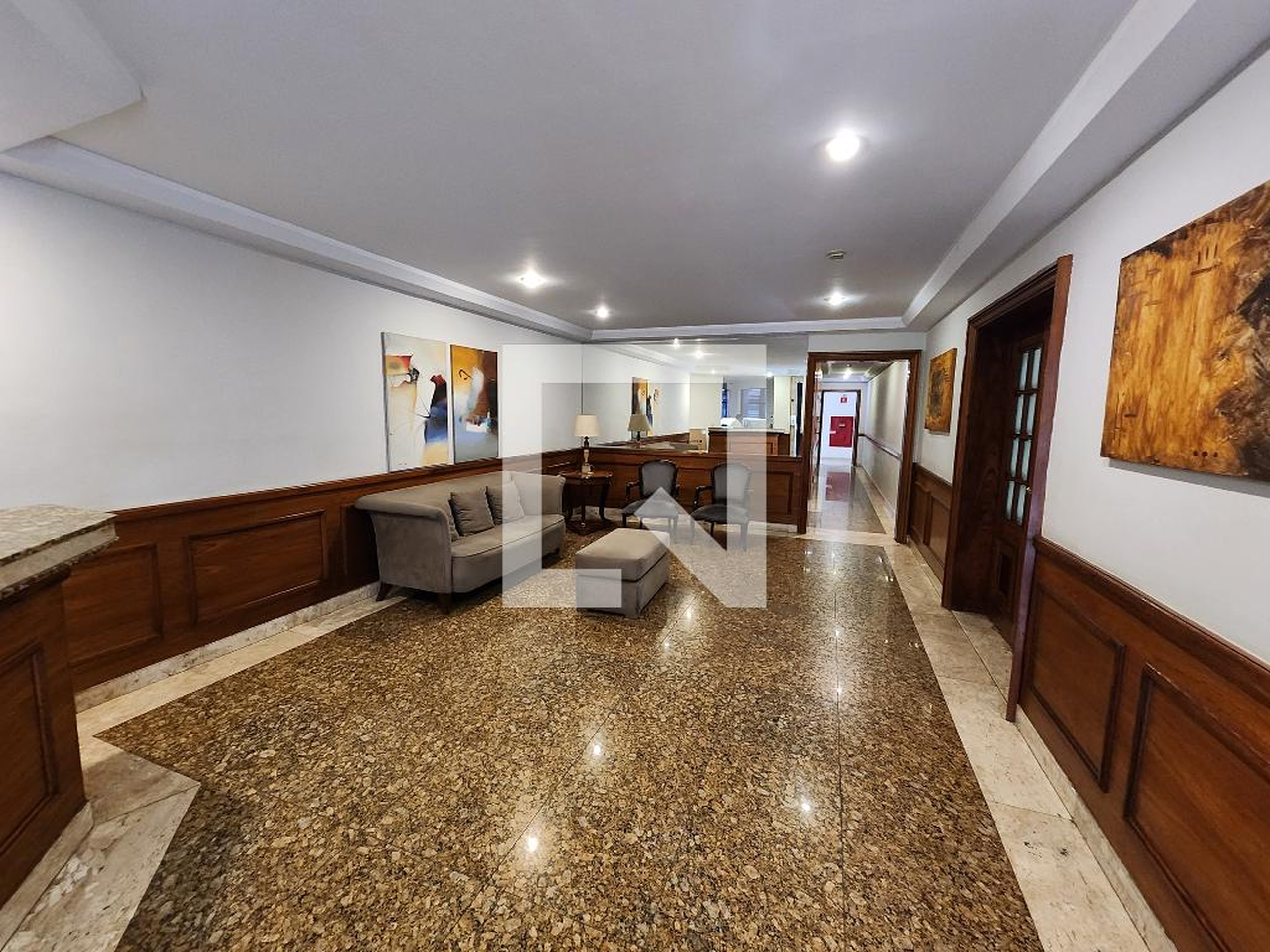 Hall de entrada - Life