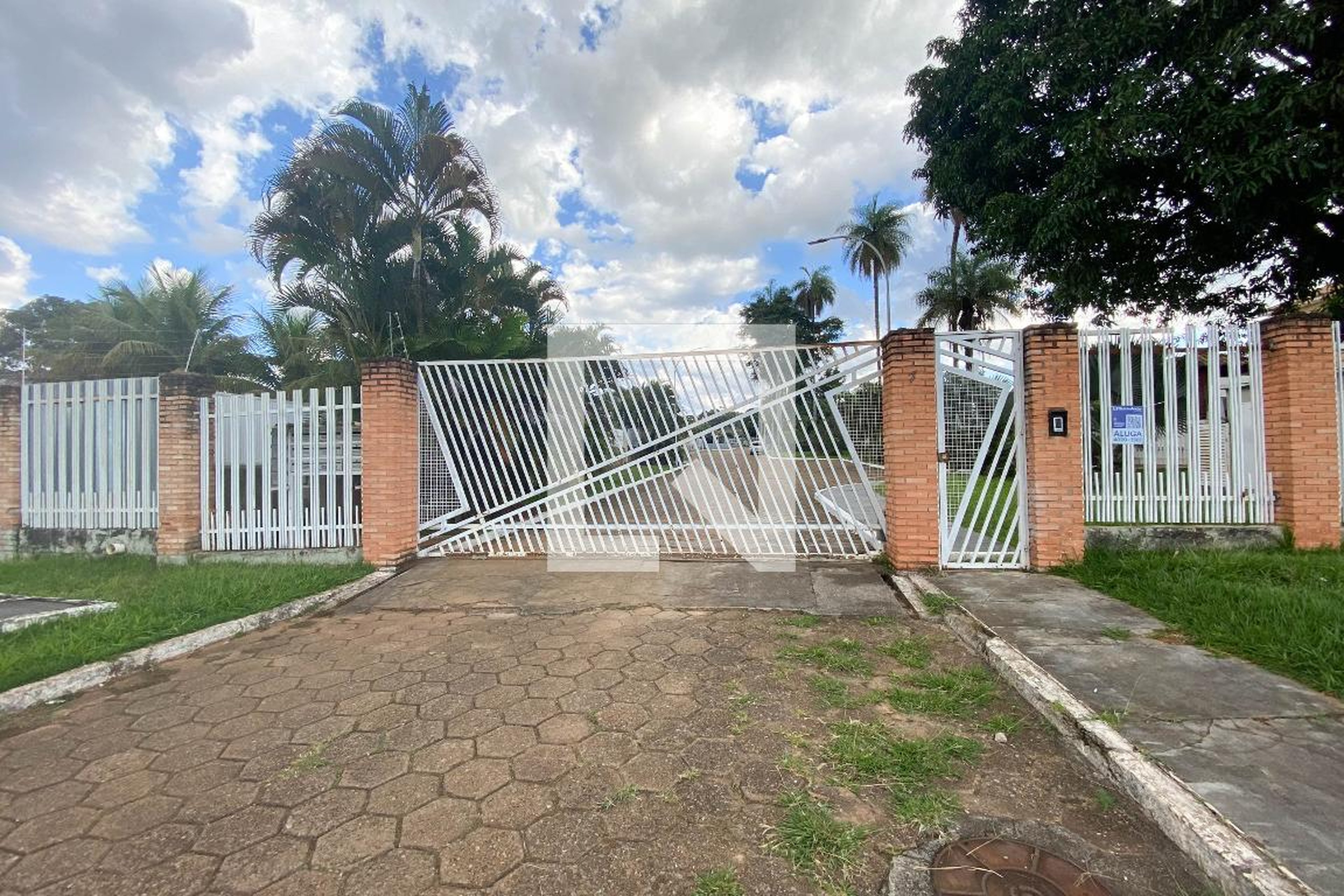 Fachada Condomínio em SMPW Q 1 CJ 4 LT 7, s/n
