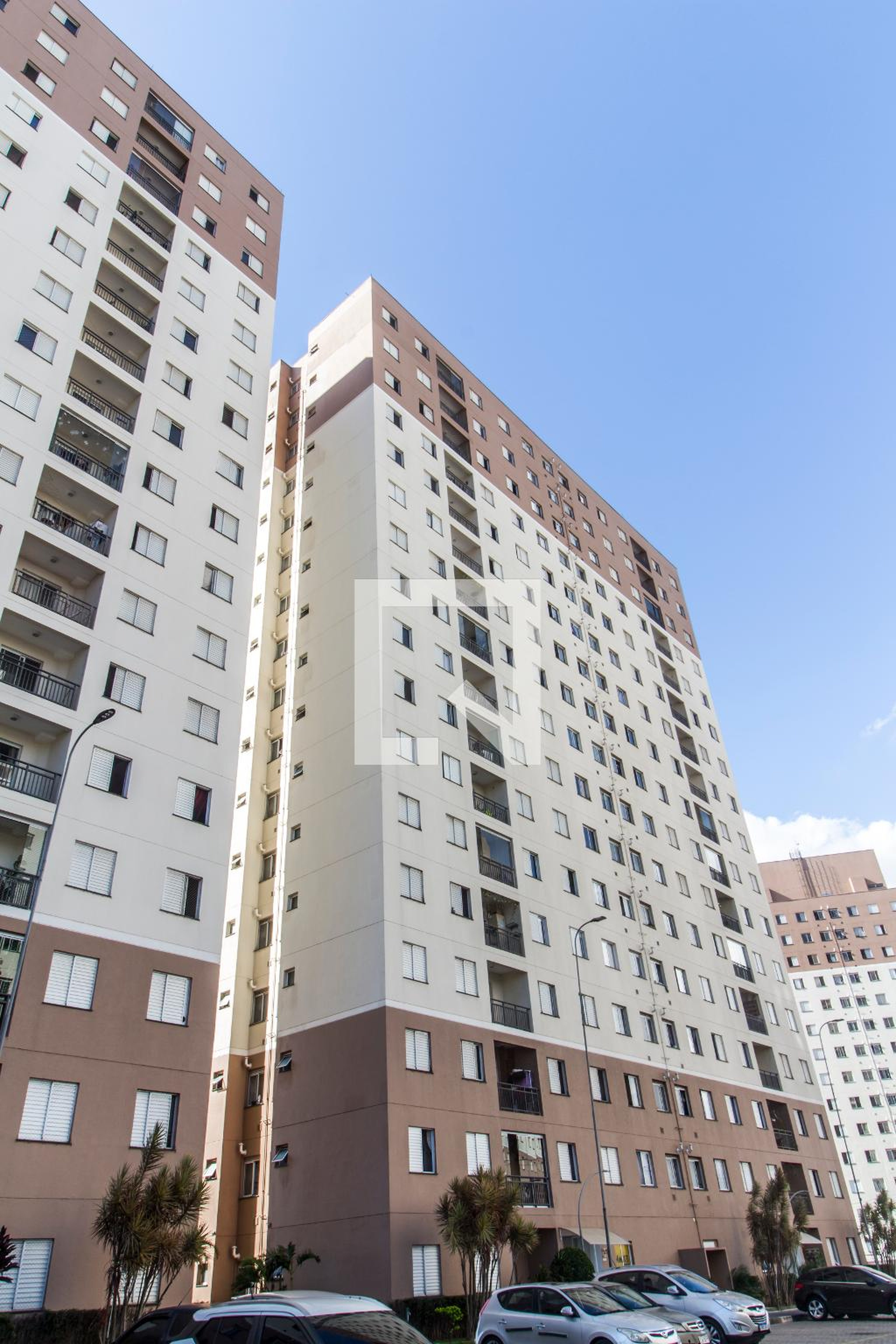 Fachada Condomínio em Estrada do Gopiúva, 1210