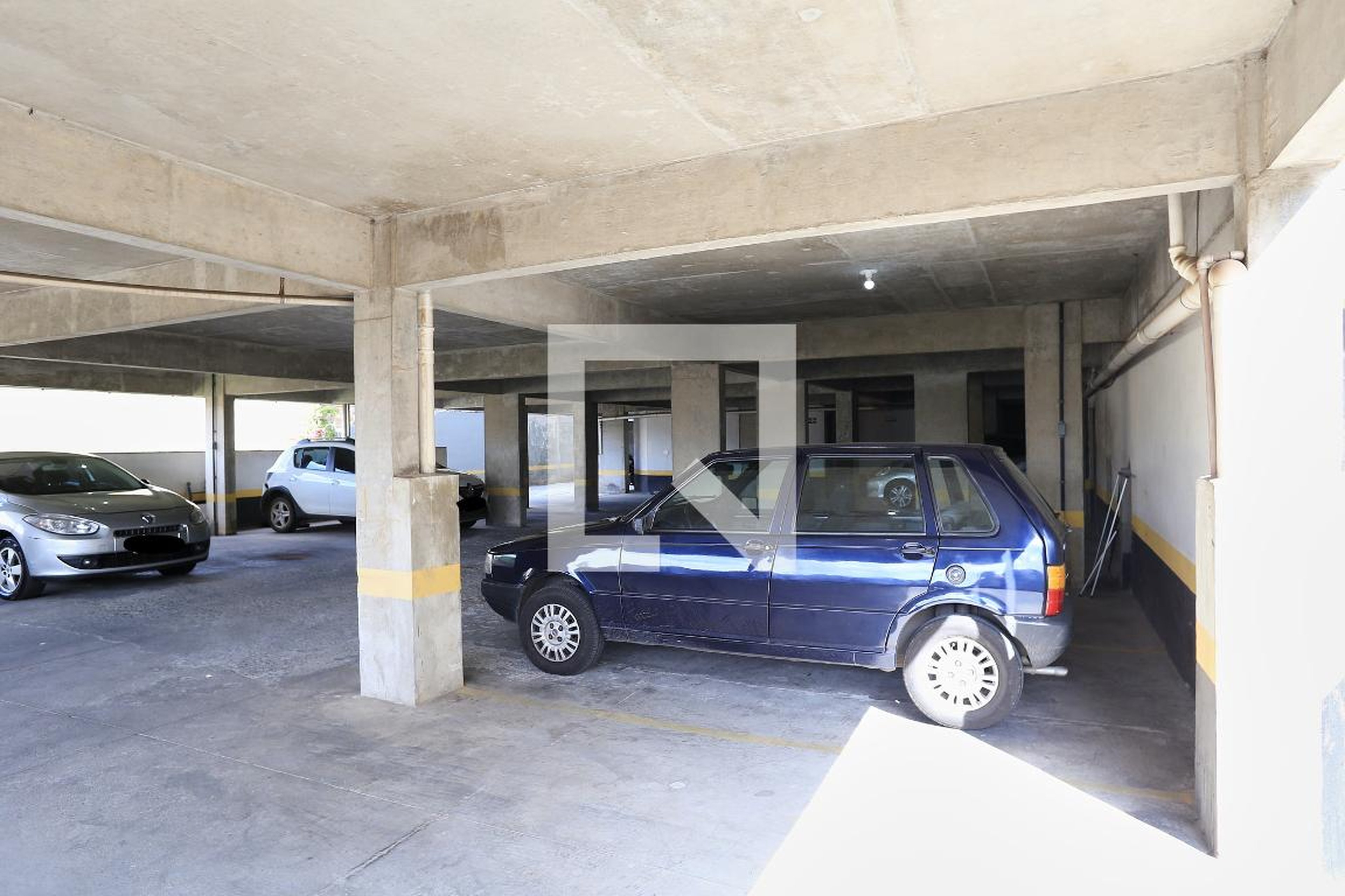 Estacionamento - Edifício Cristal