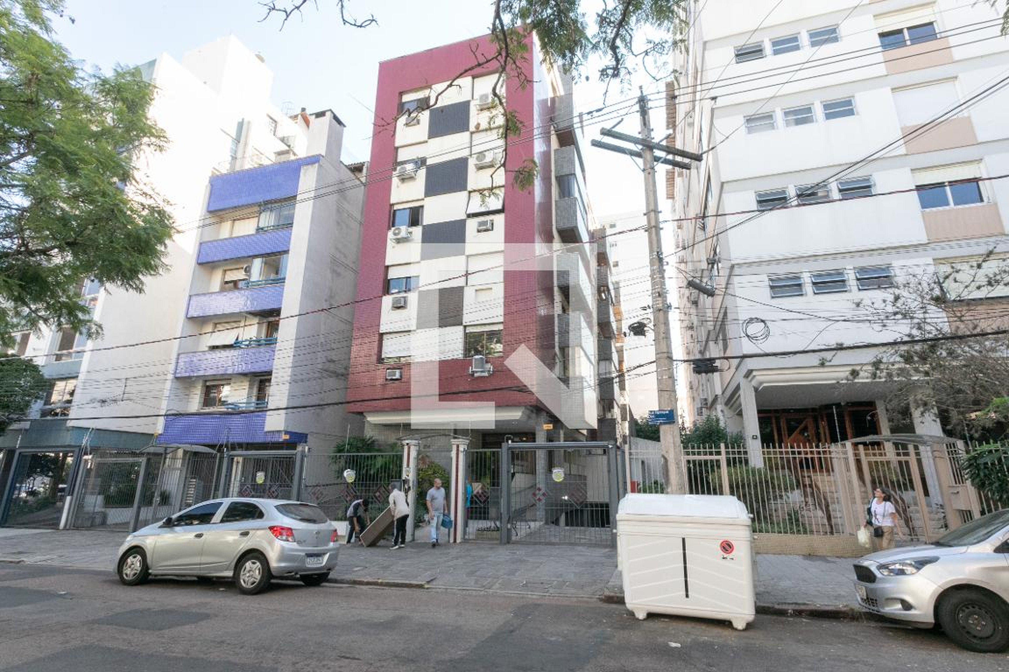 Fachada do prédio Condomínio Bahamas