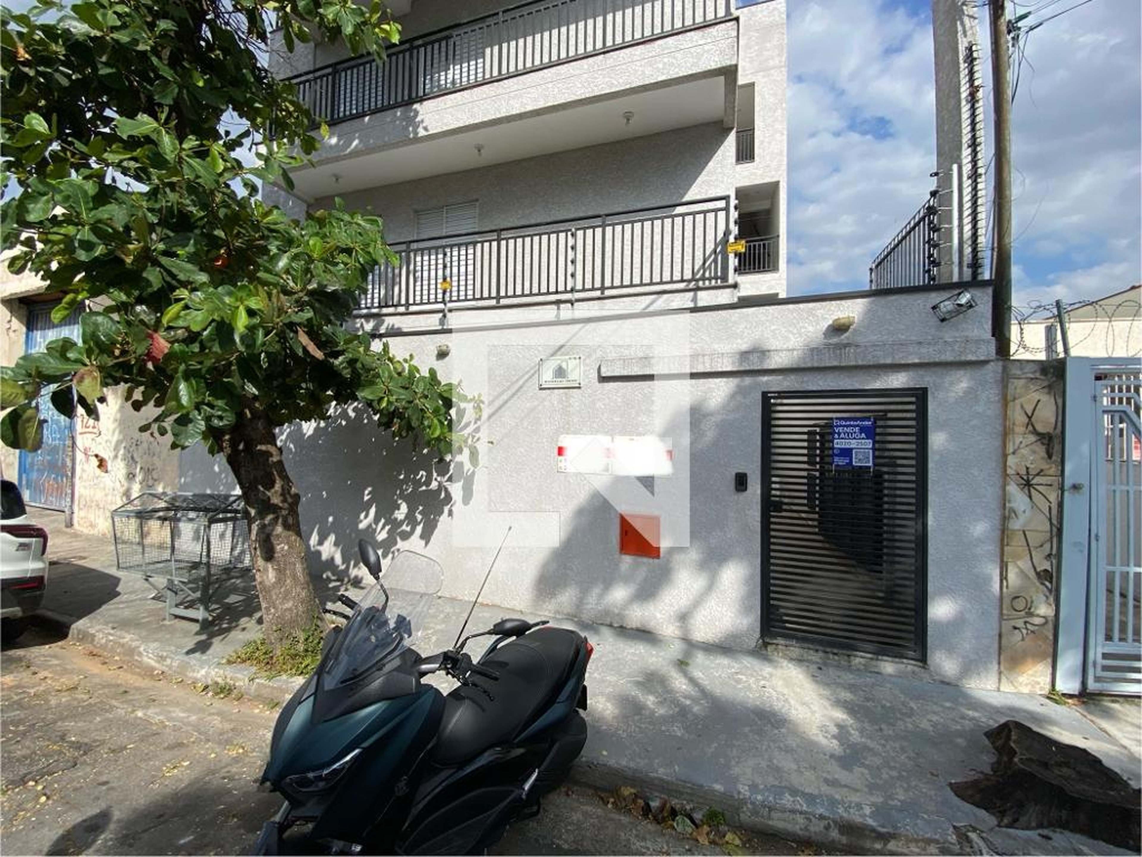 Fachada Condomínio em Rua Tenente Mário Barbedo, 743