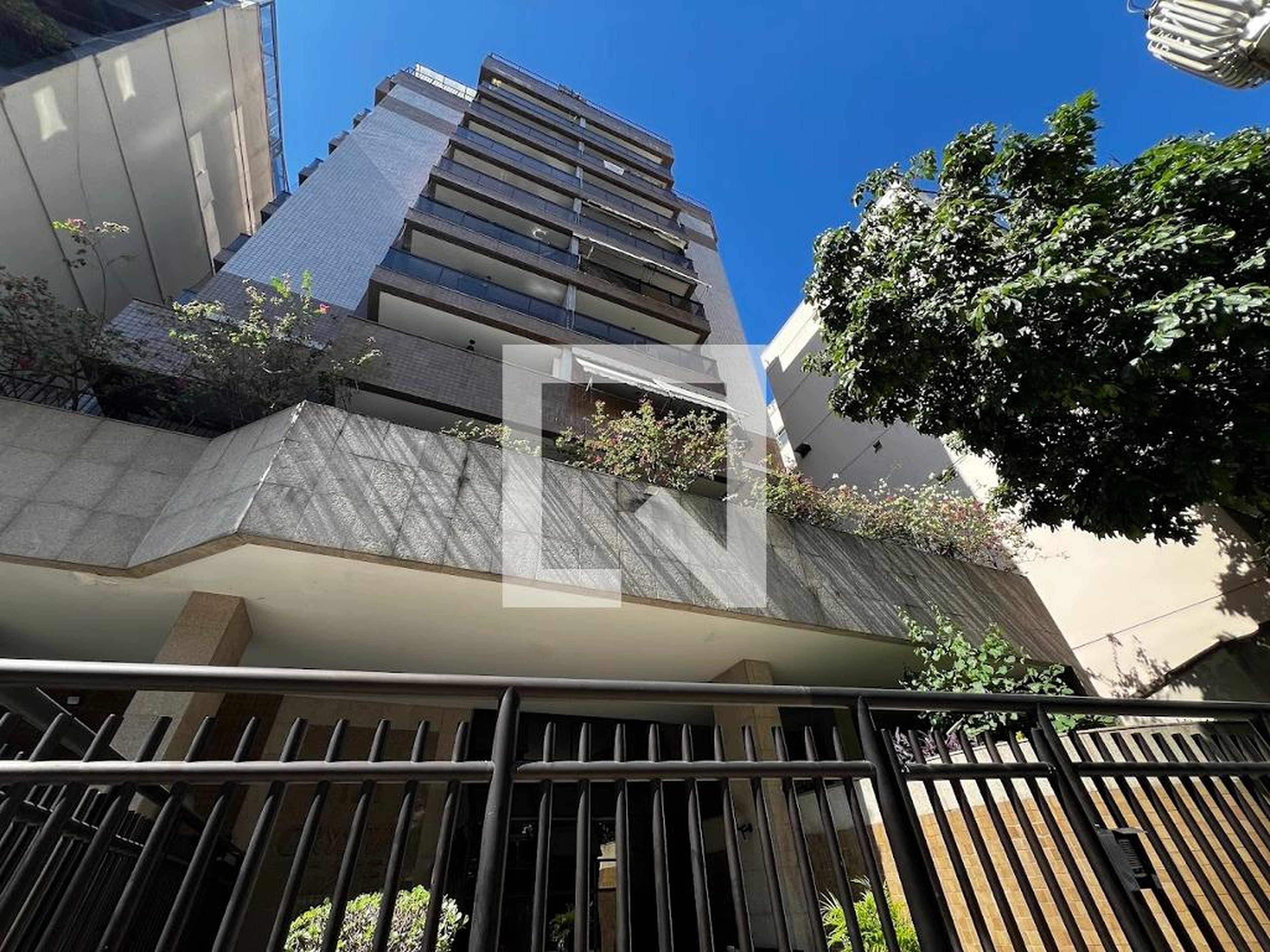 Fachada Condomínio Ambar Obix