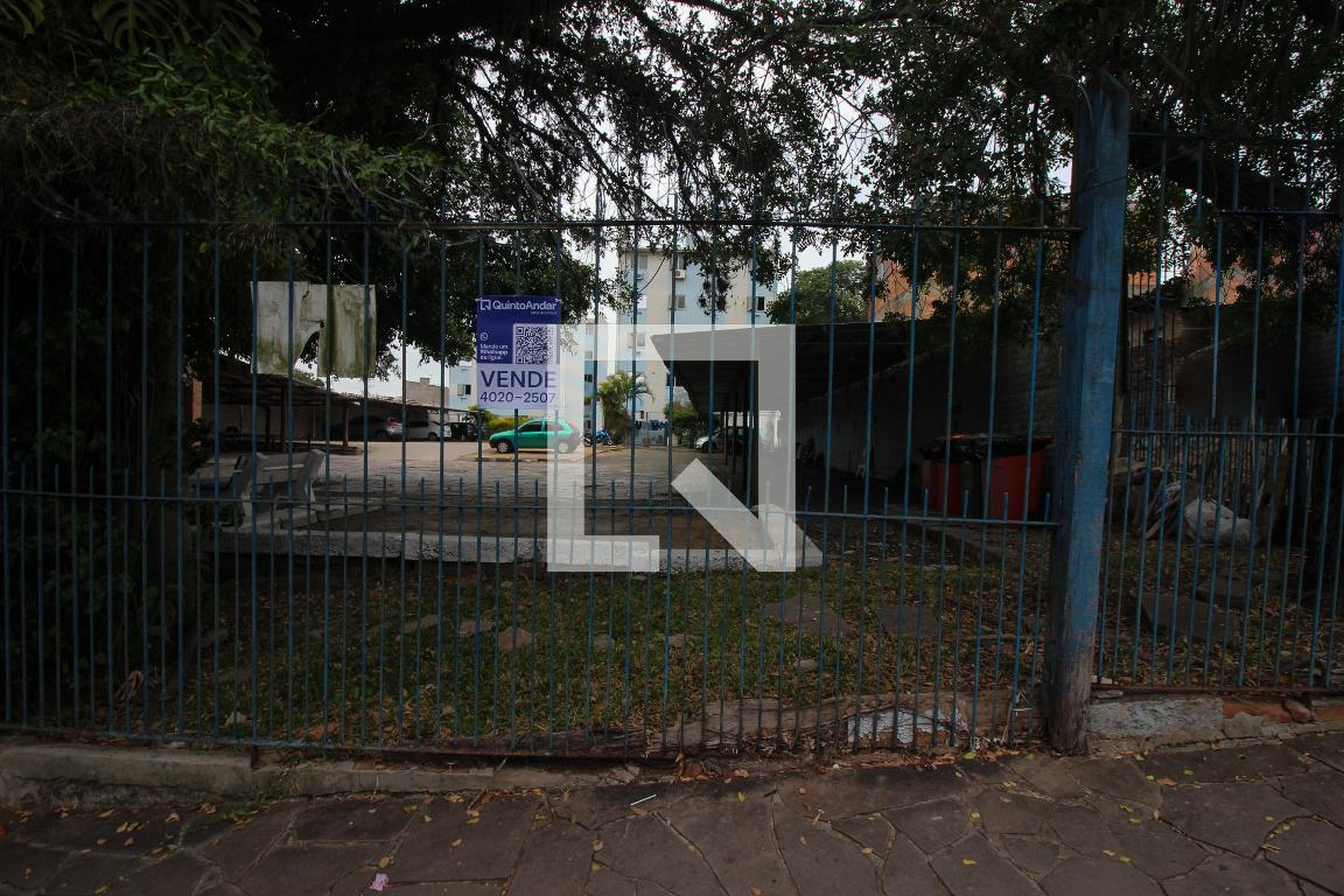 Fachada do condomínio Condomínio Quadras da Malvina