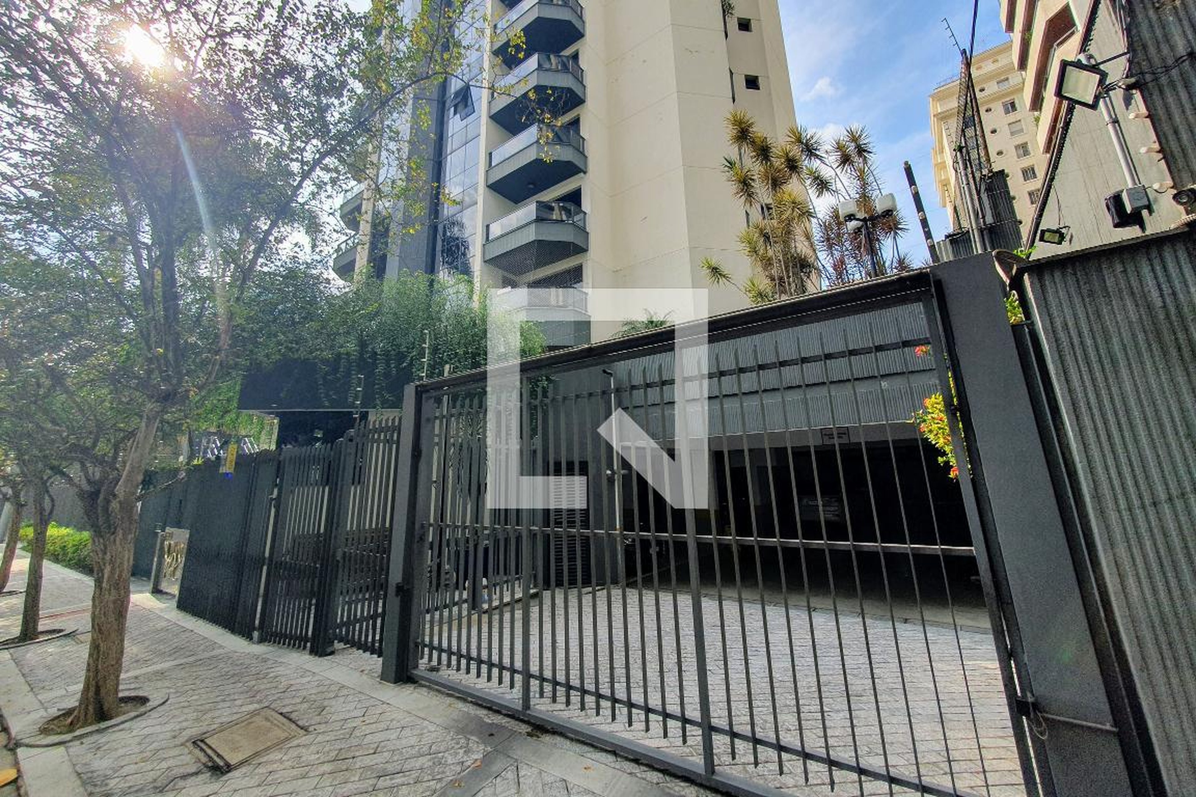 Fachada Condomínio Indiana Park