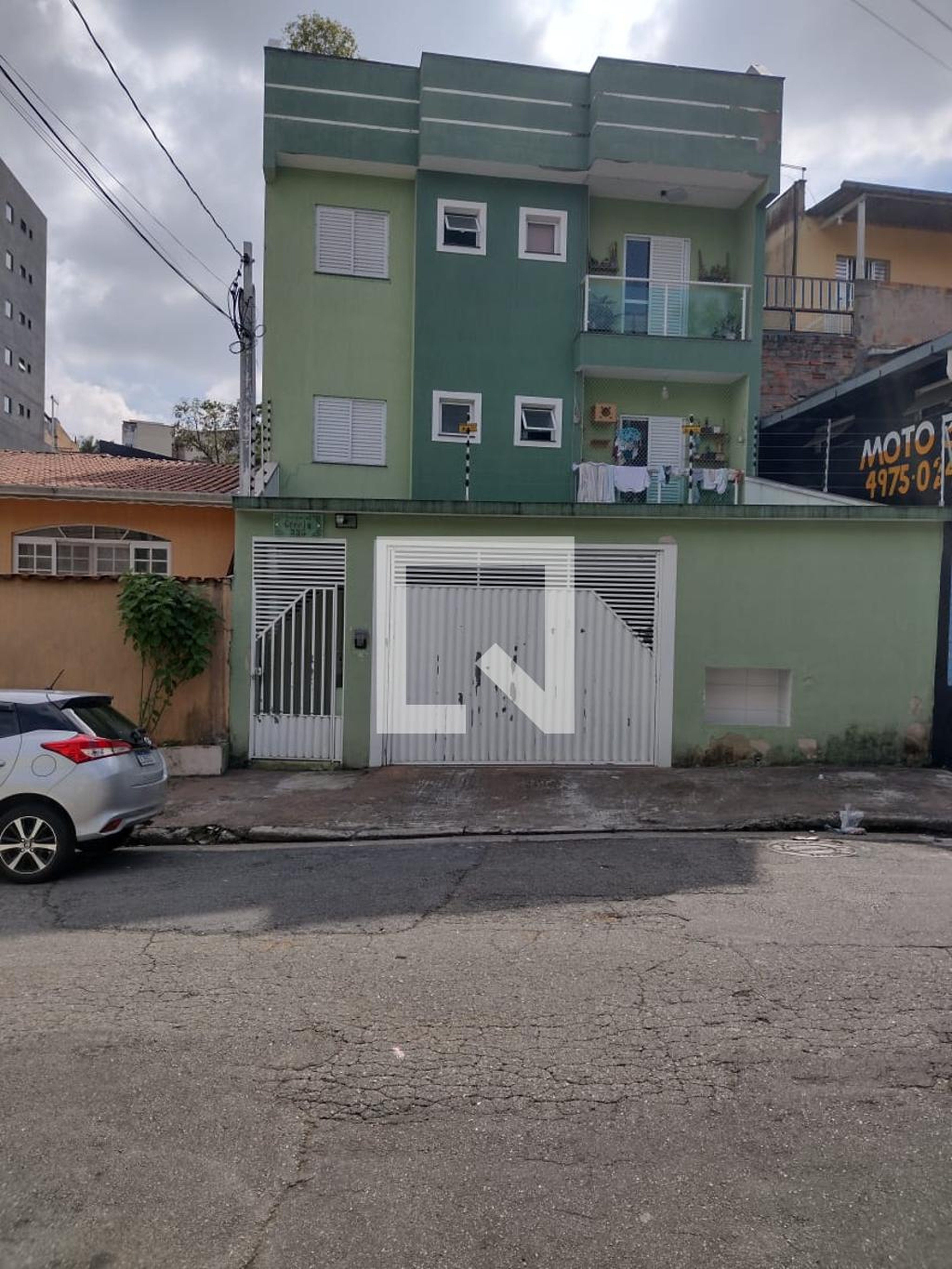 Fachada Condomínio em Rua Grécia, 335